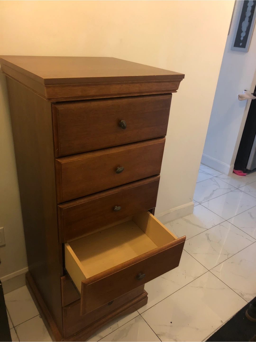 Wooden 6-Drawer Dresser - photo 3