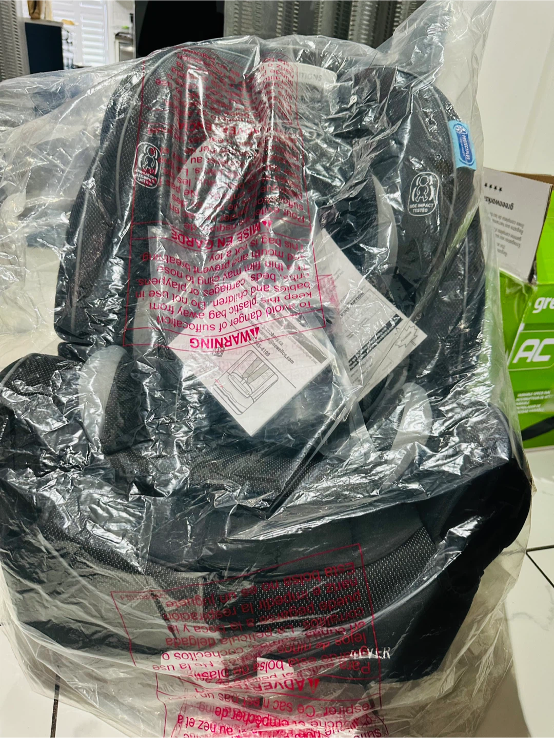 Graco 4Ever All-in-One Convertible Car Seat - photo 3