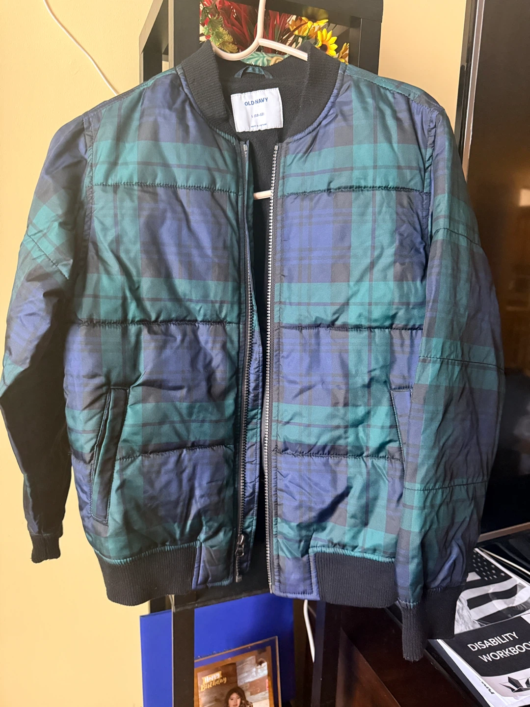 Old Navy Plaid Puffer Jacket - Size L (10-12) - photo 4