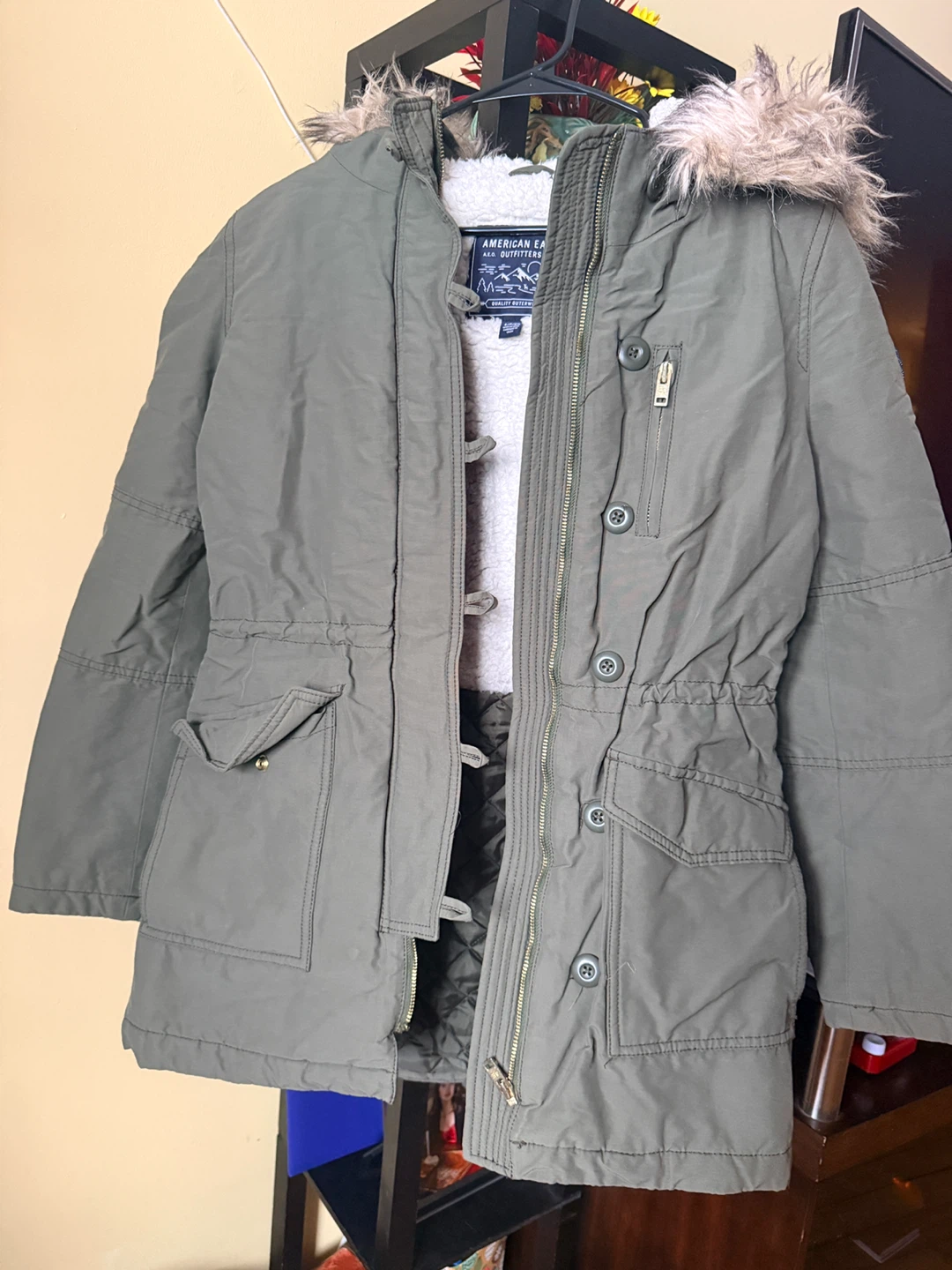American Eagle Outfitters Olive Green Winter Coat - S