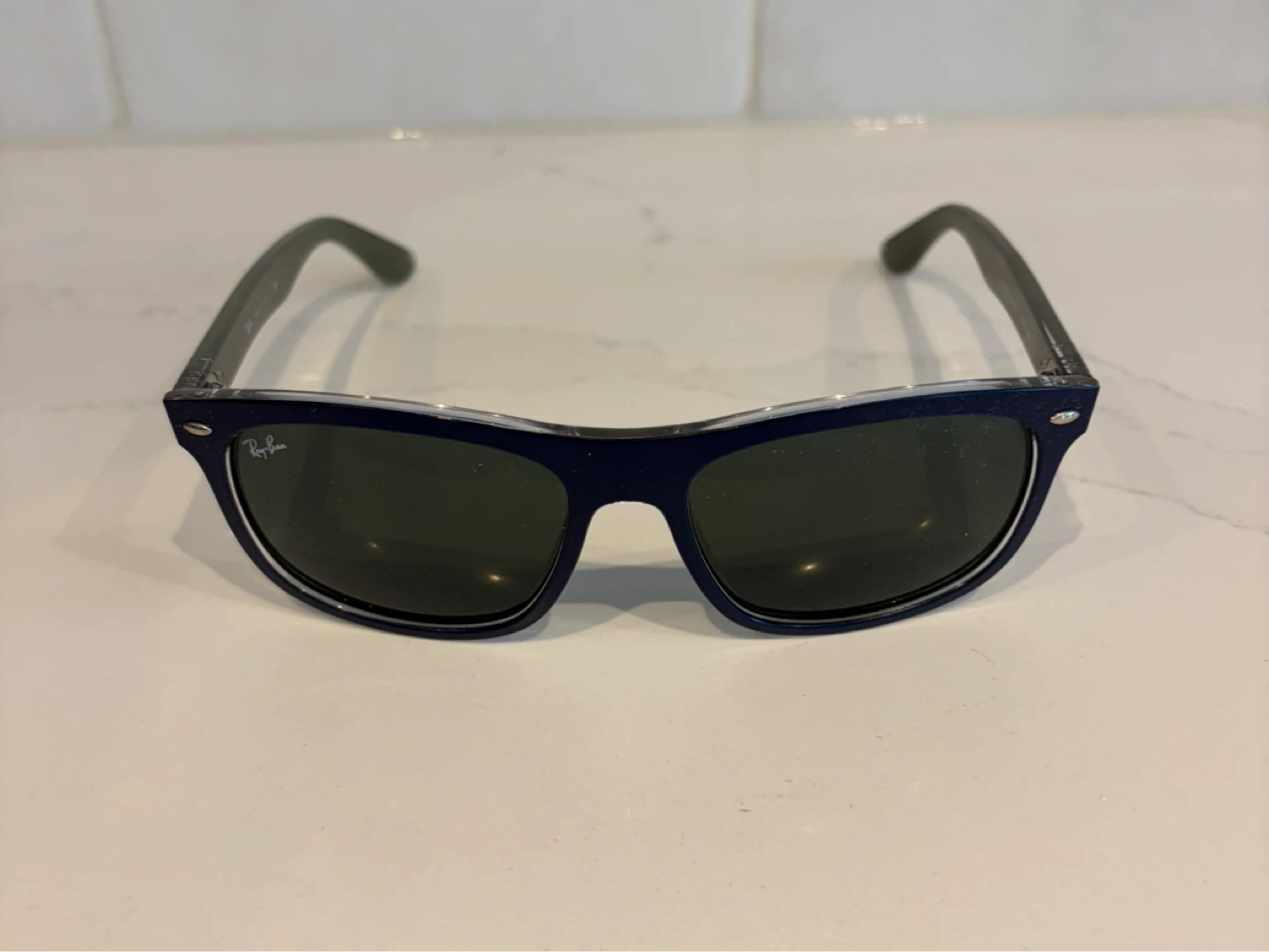 Ray-Ban Sunglasses with Case - photo 2