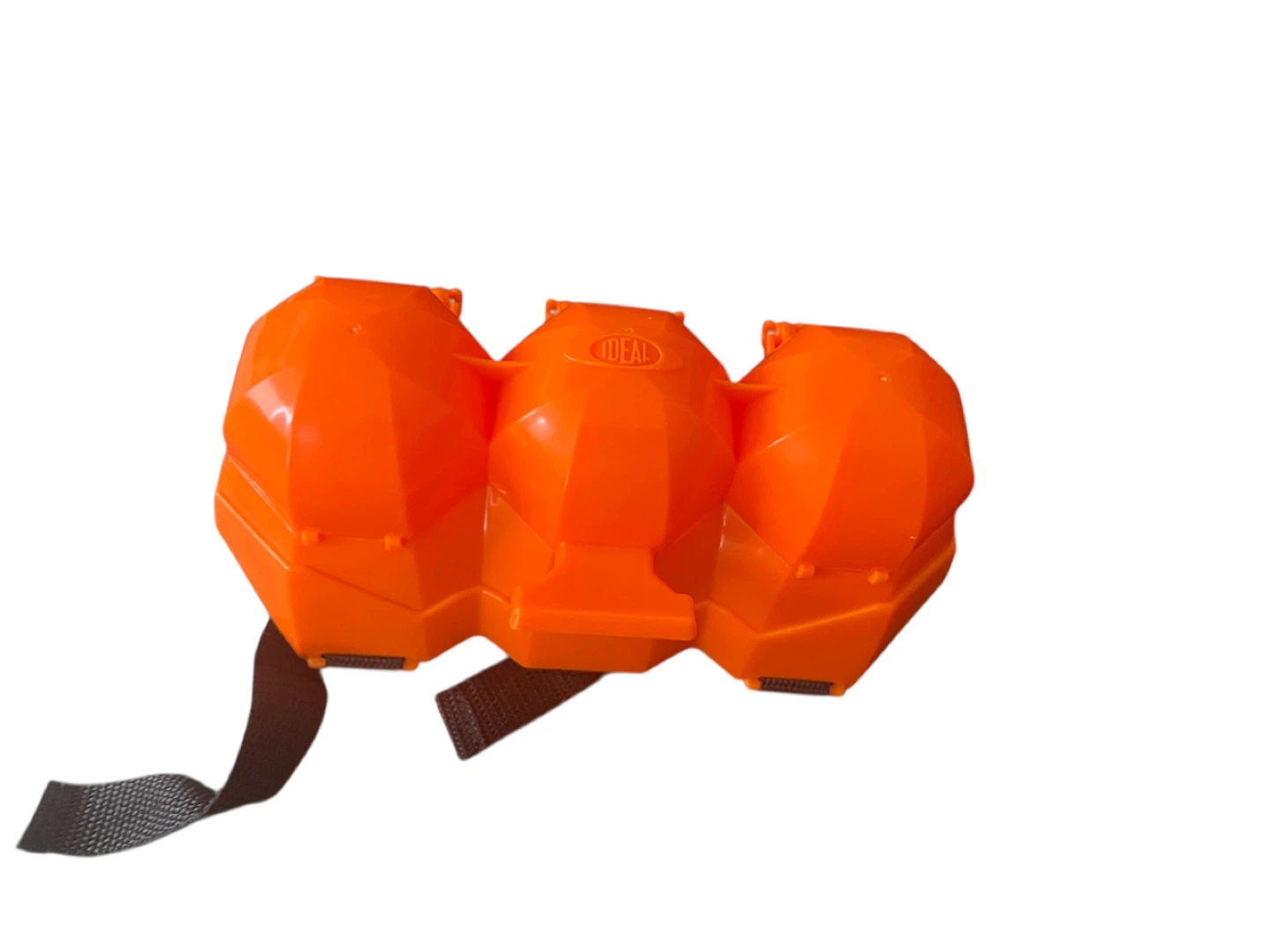 Snowball maker clip