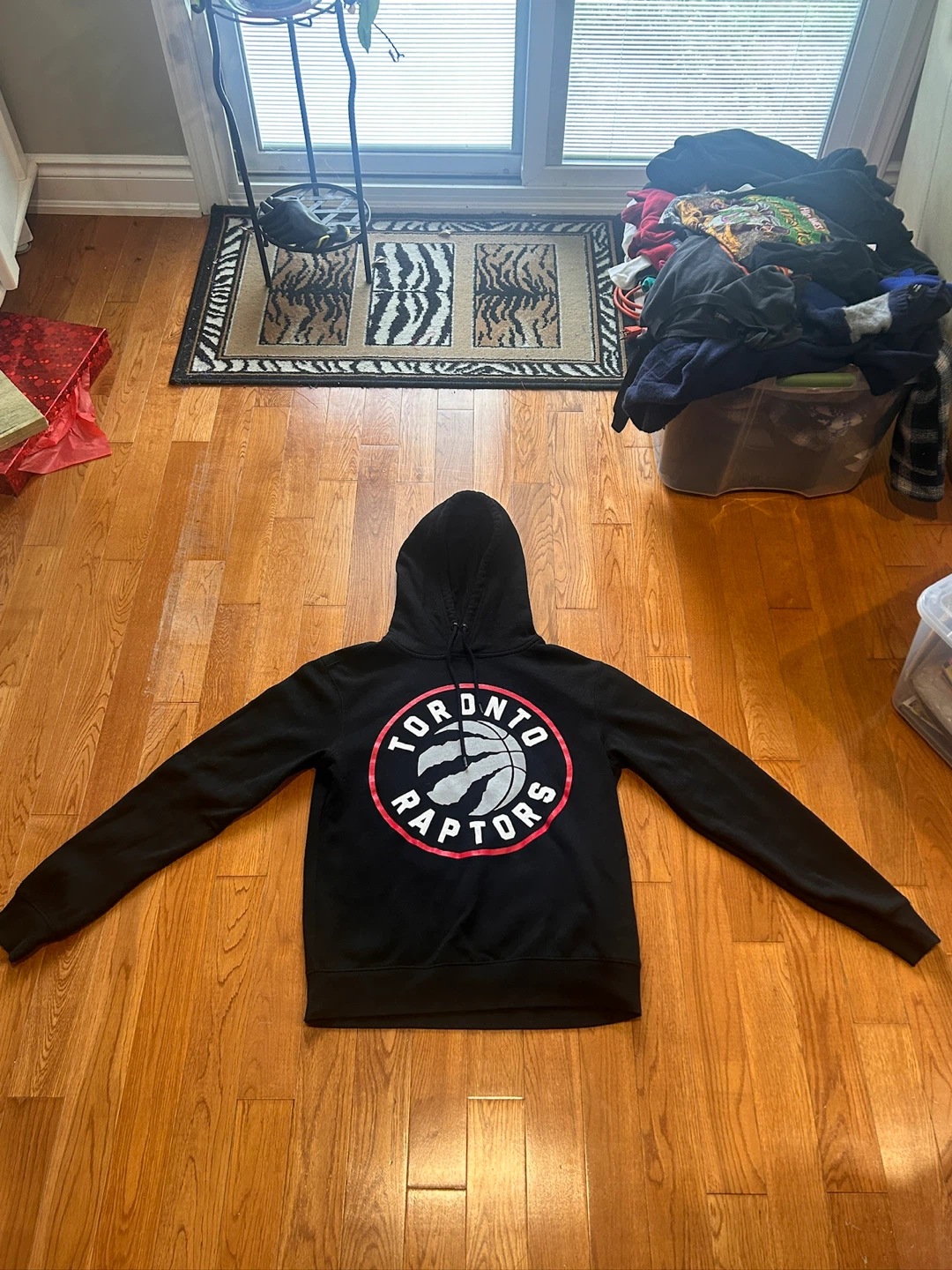 Toronto Raptors Black Hoodie - photo 4