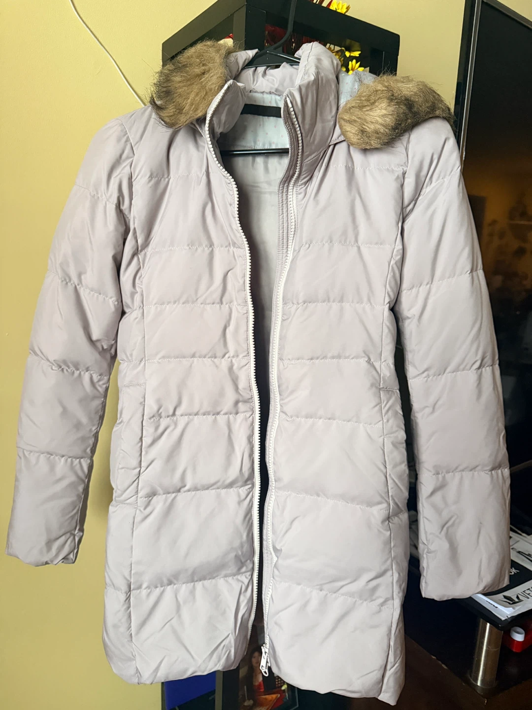 Puffer Coat - Size small / 11