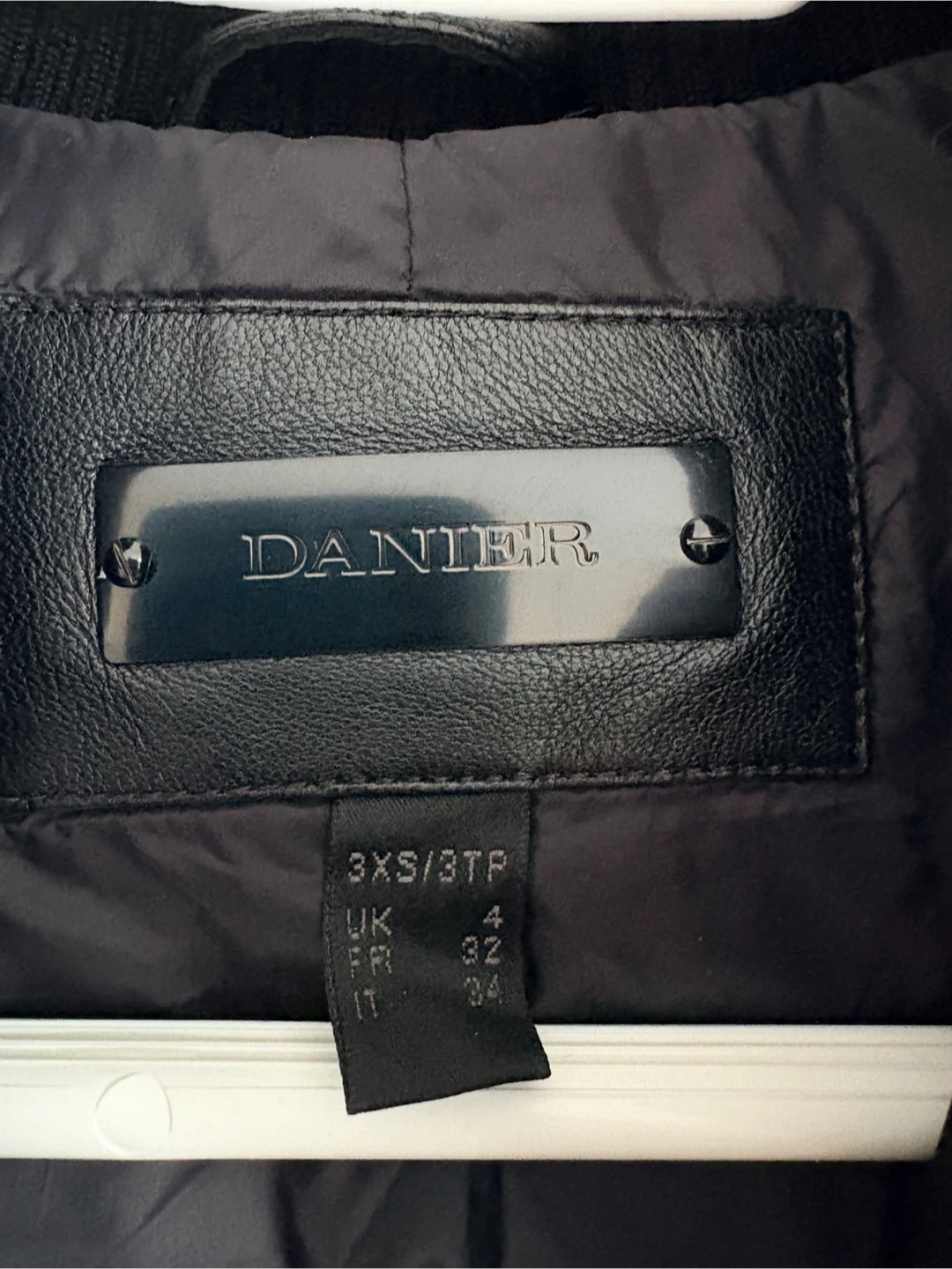 Danier Black Down-Filled Jacket 3XS - photo 3