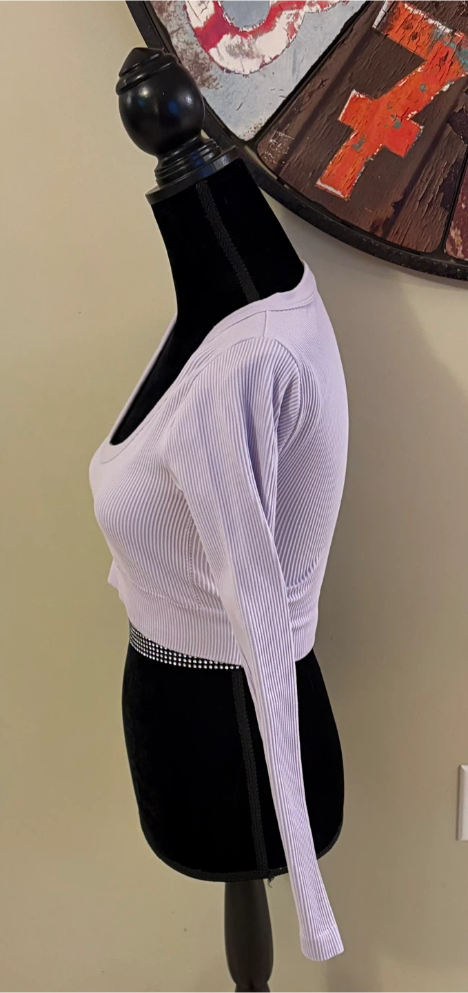 ✨✨Lilac Ribbed Long Sleeve Crop Top - photo 2