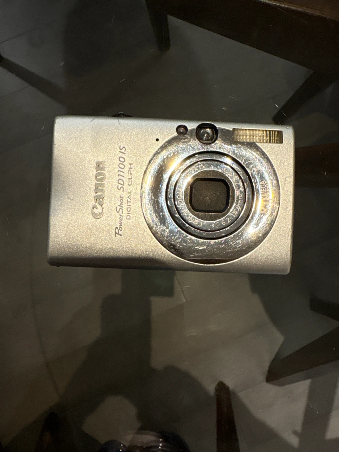 Canon PowerShot SD1100 IS Digital ELPH
