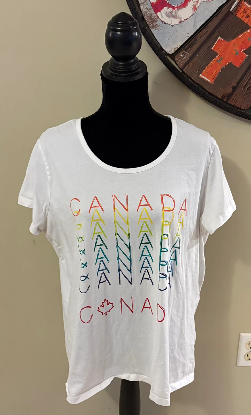 ✨✨White Canada T-Shirt
