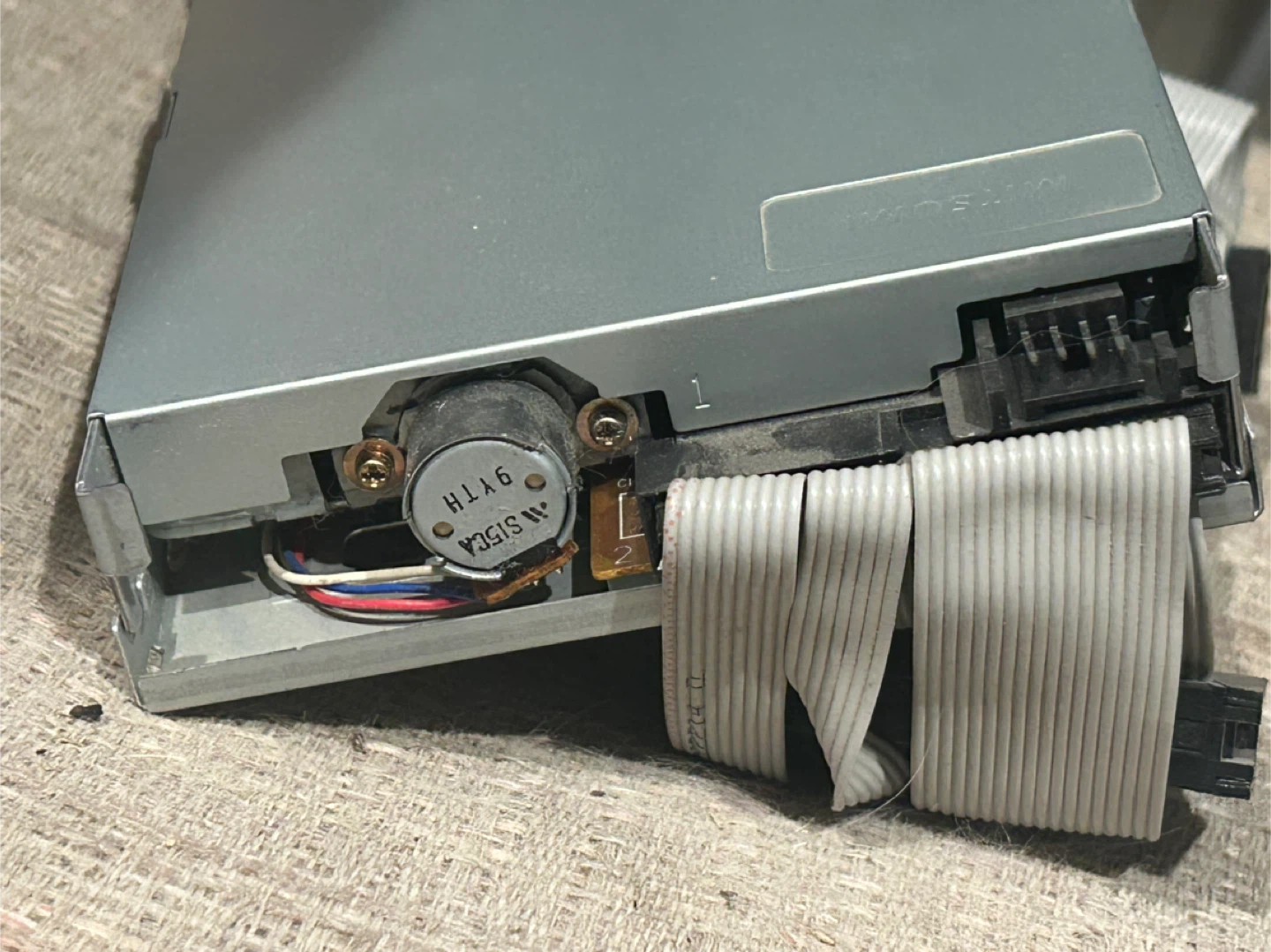Mitsumi D359M3 Floppy Disk Drive - photo 2
