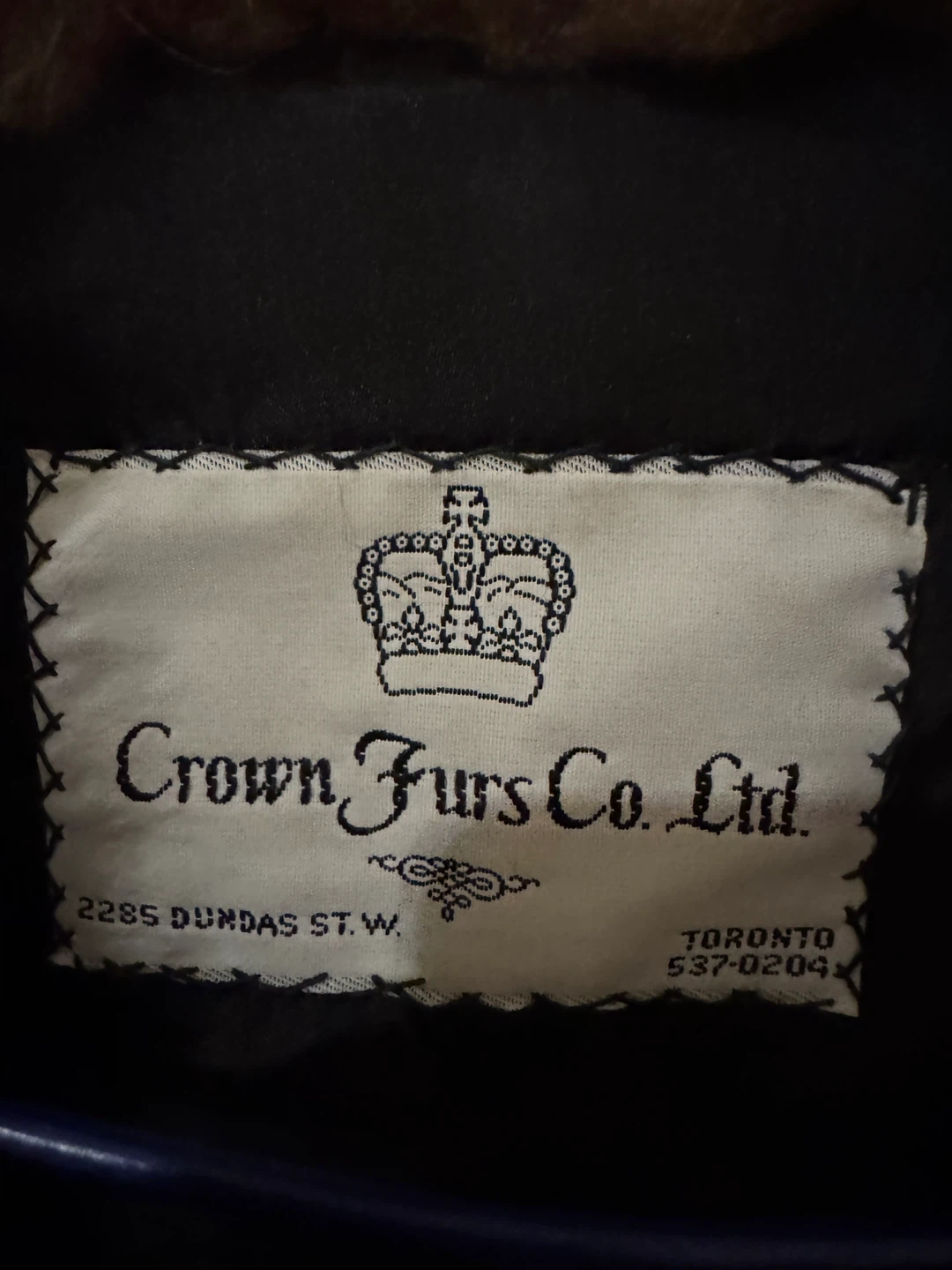 Crown Furs Co. Ltd. Fur Coat - photo 3