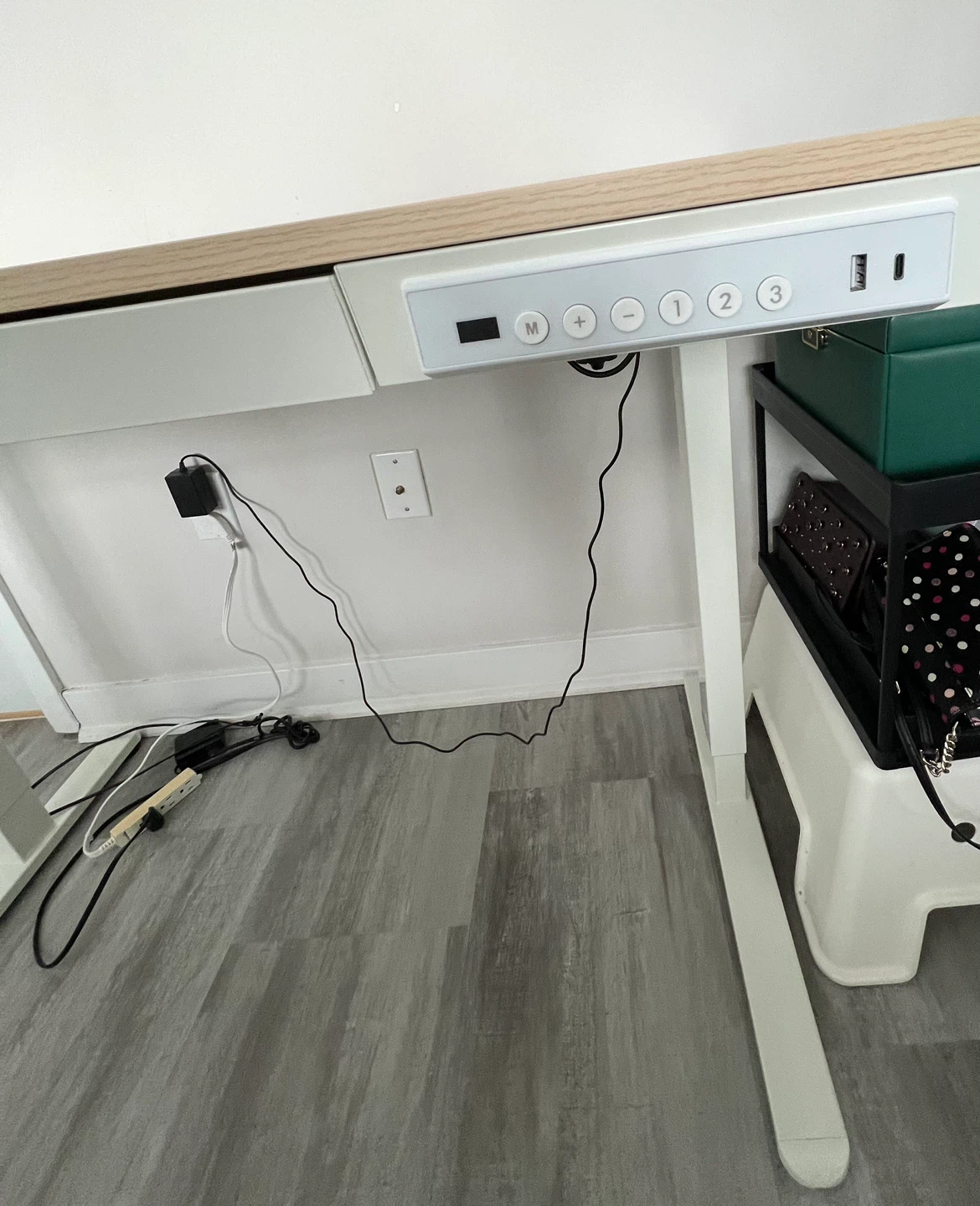 Adjustable Standing Desk - photo 3