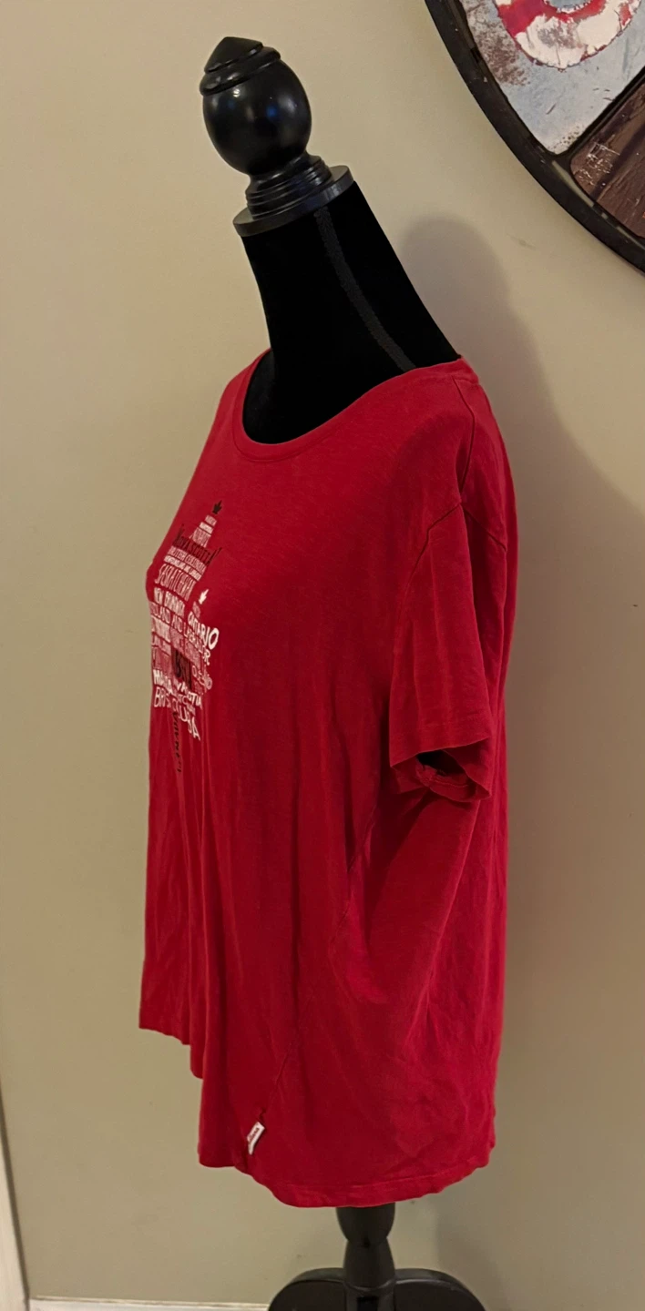 ✨✨Red Canada Provinces T-Shirt - photo 2