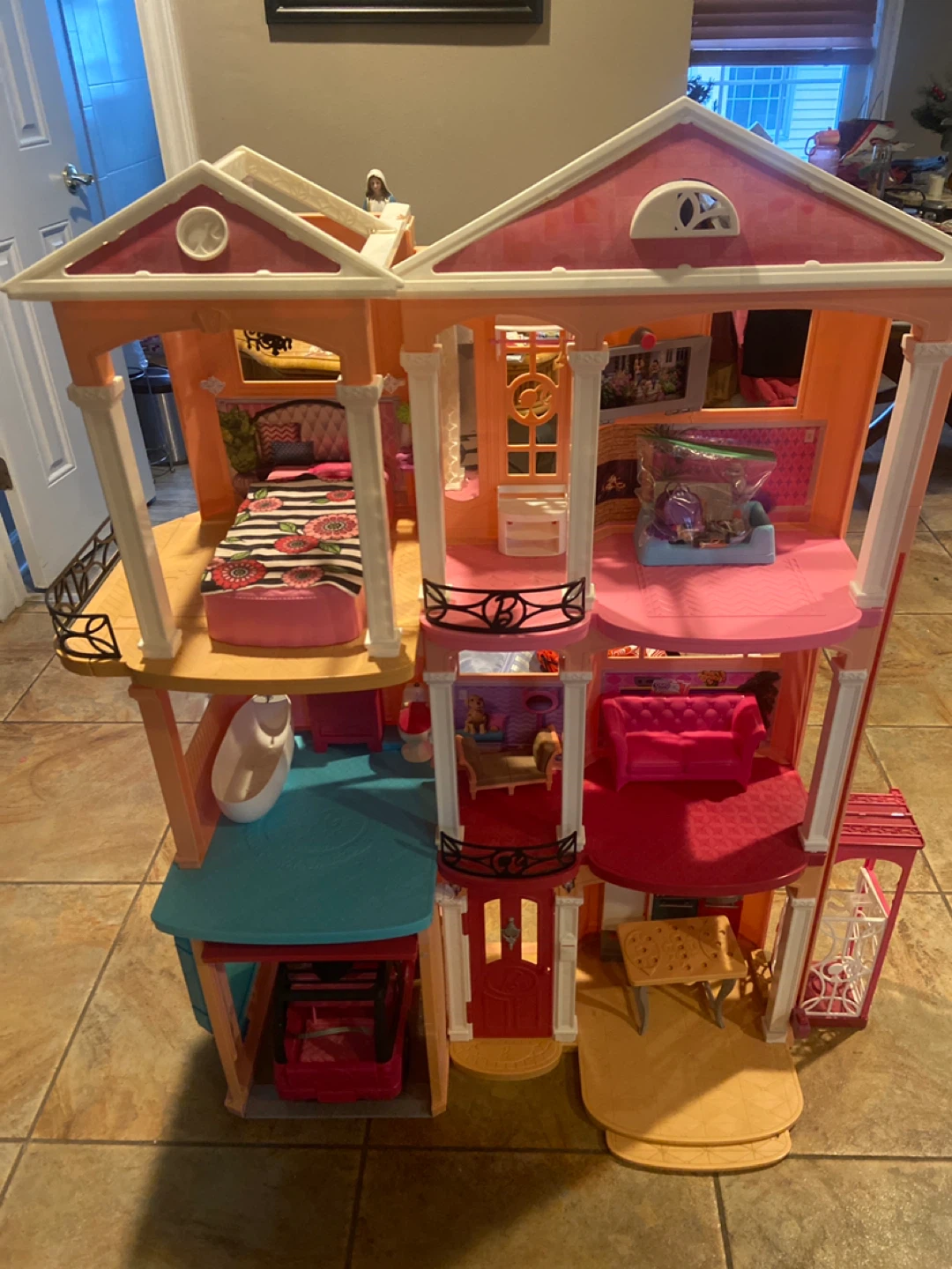 Barbie Dreamhouse Dollhouse
