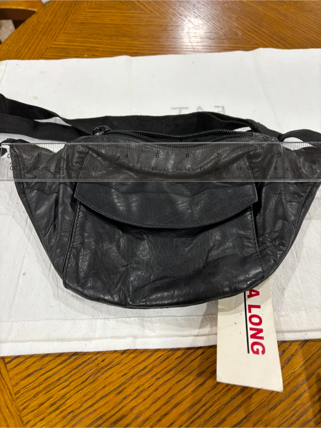 WINN International Black Leather / Crossbody-Fanny Pack