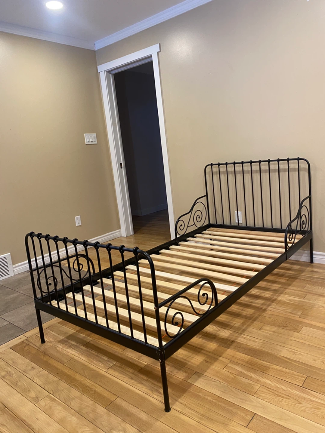 IKEA MINNEN Extendable Twin Bed in Black (CAN DELIVER) - photo 4