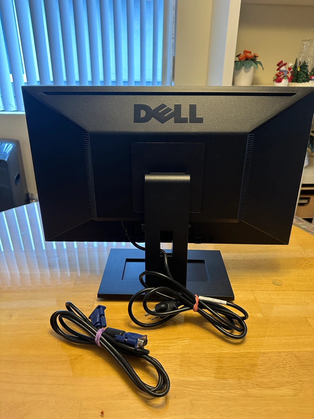 Dell Monitor - 20” - photo 2