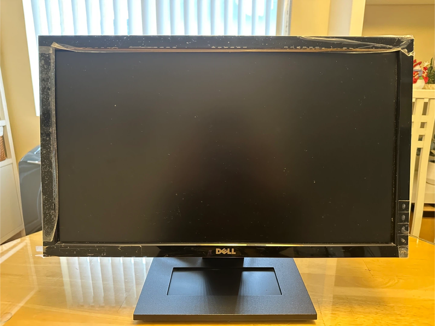 Dell Monitor - 20”
