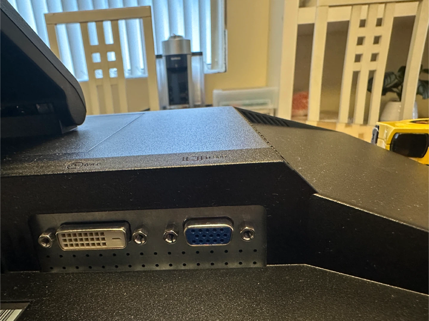 Dell Monitor - 20” - photo 3