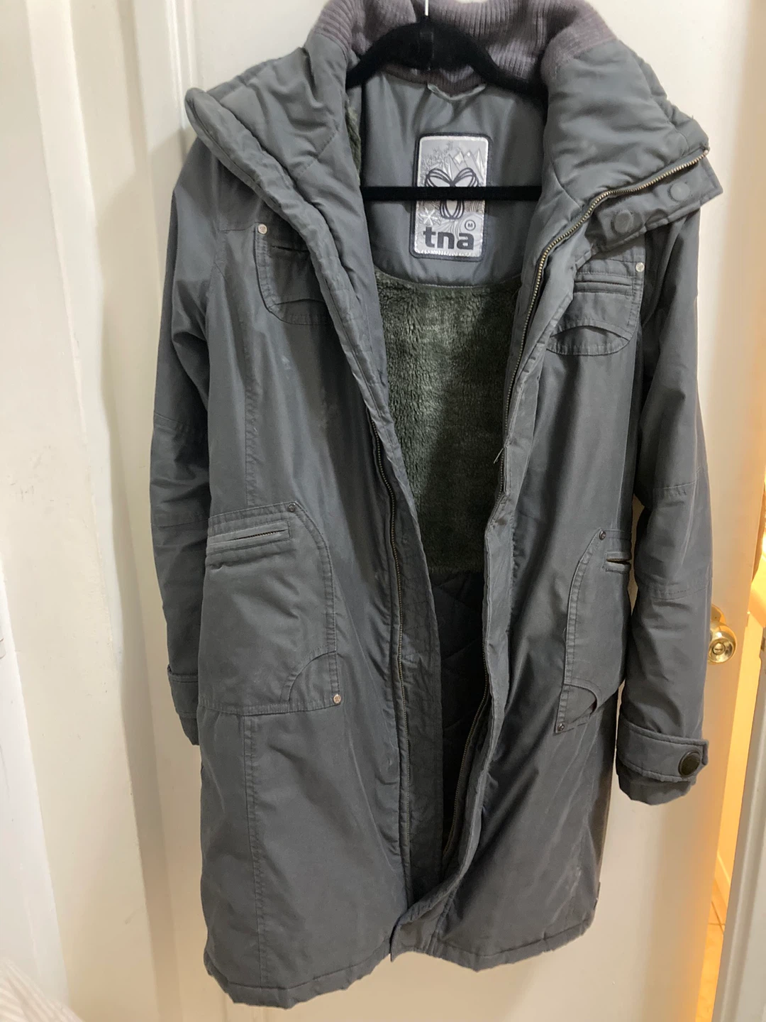 TNA Winter Coat Size M - photo 2