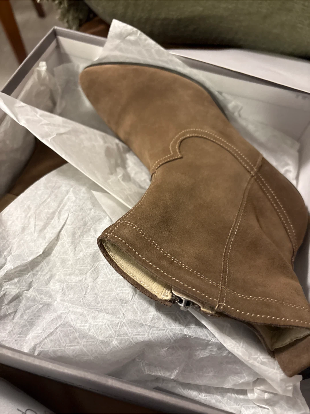 Brand new Vagabond suede boots size 39 - photo 2