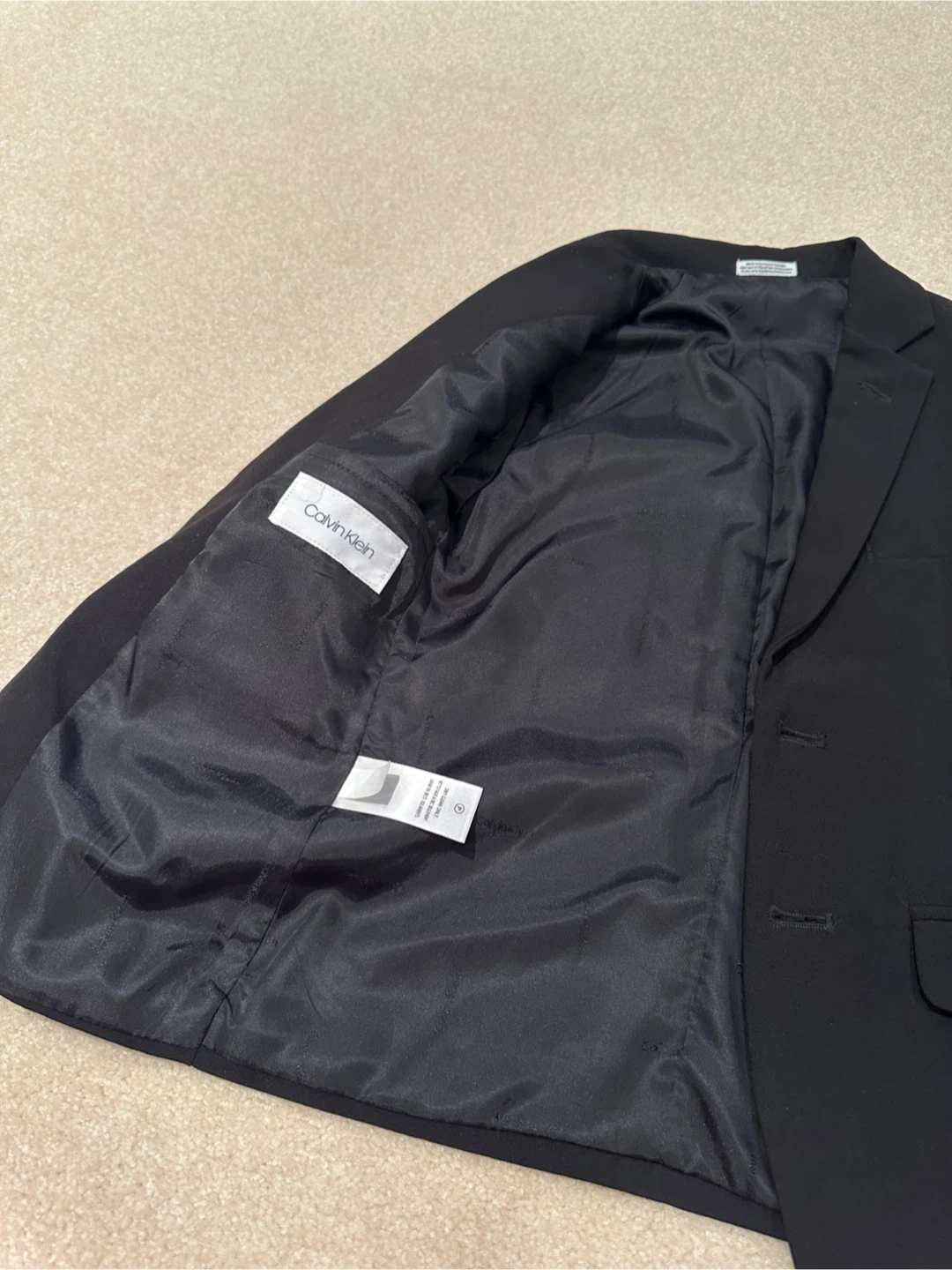 Kid’s Suit – Calvin Klein, Size 8 (Regular) – Black – $20 - photo 2