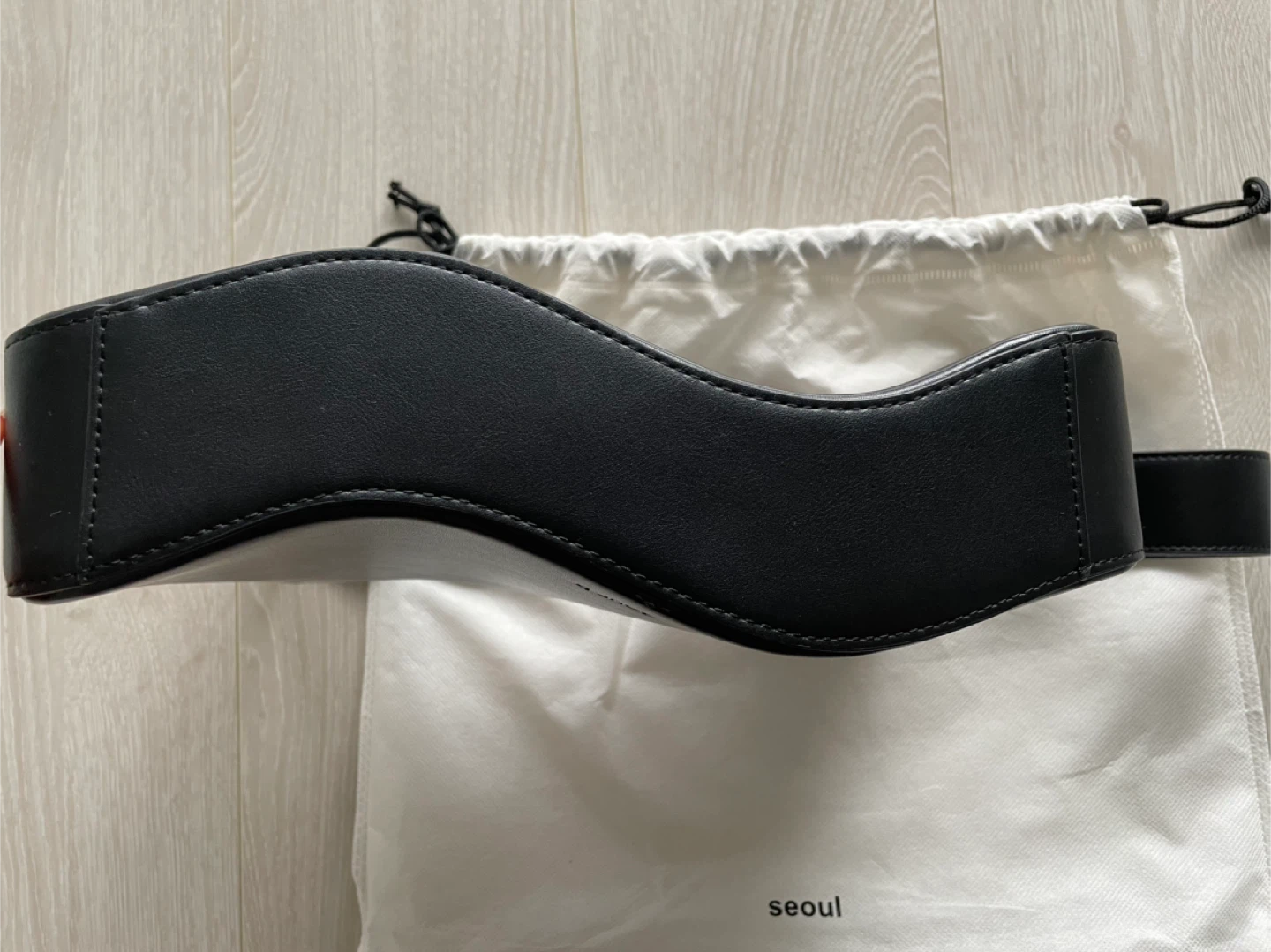 4our b Shoulder Bag - Black color - photo 5