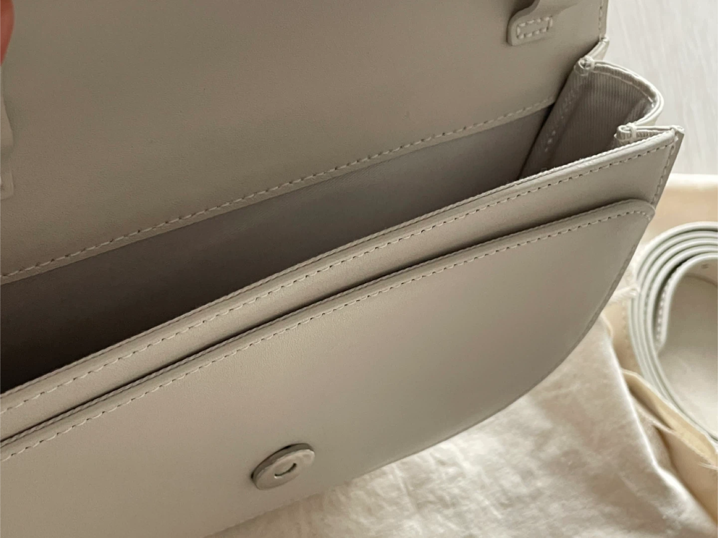 ELBATEGEV Shoulder Bag - Ivory color - photo 4