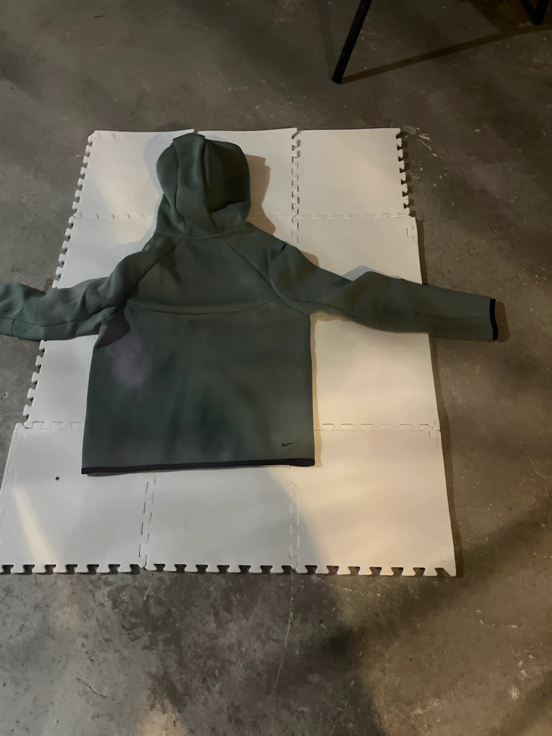 Nike Tech Fleece Olive Green Tracksuit - Size L - photo 3