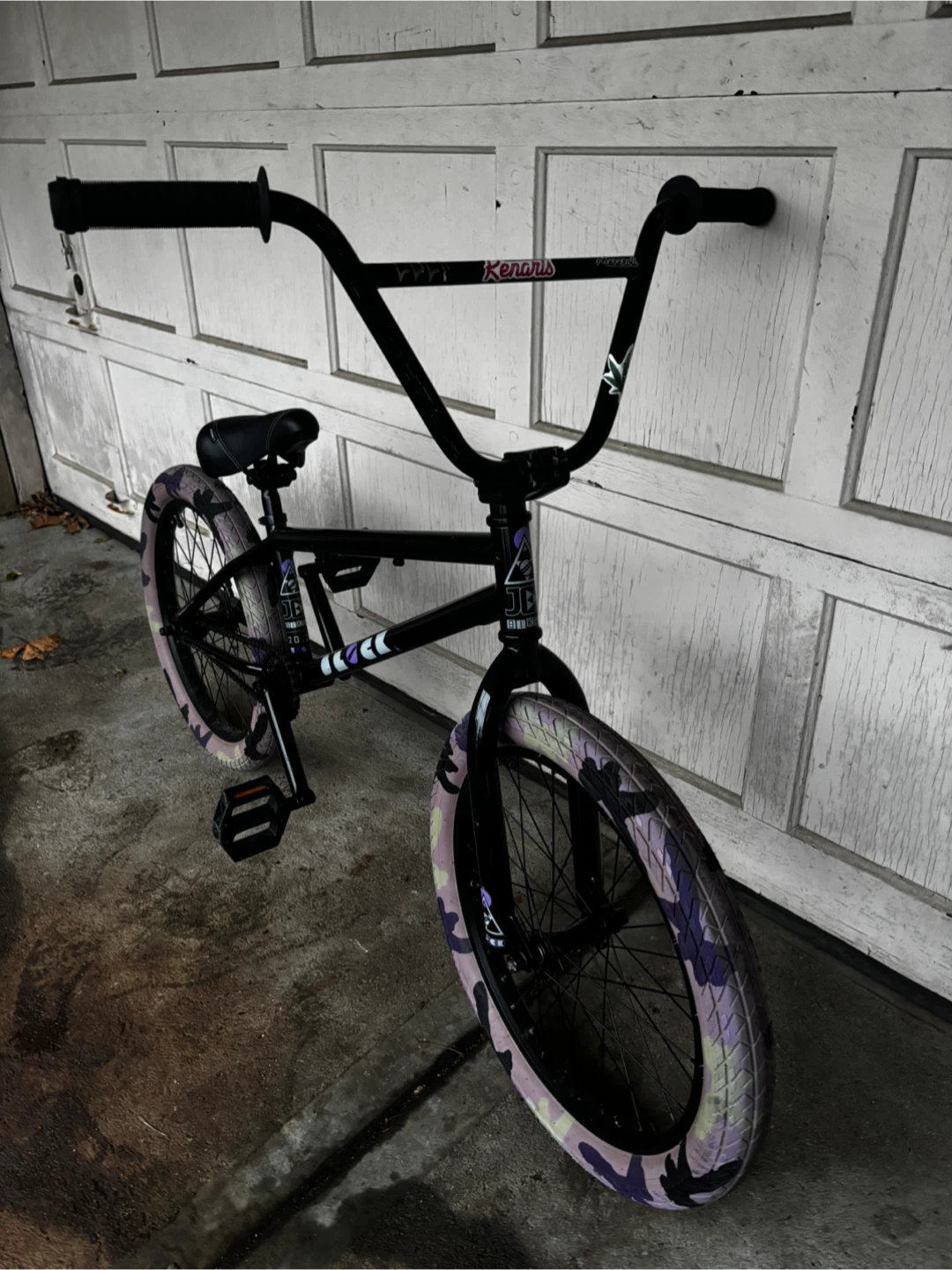 Jet Block Bmx With Cult Bars (Pegs Included)