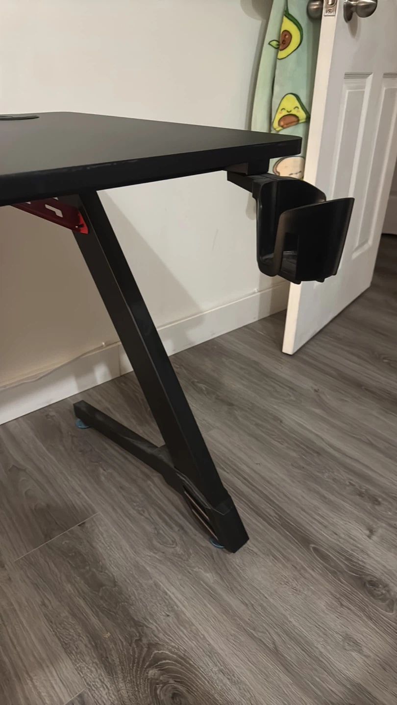 Black Gaming Desk - photo 2