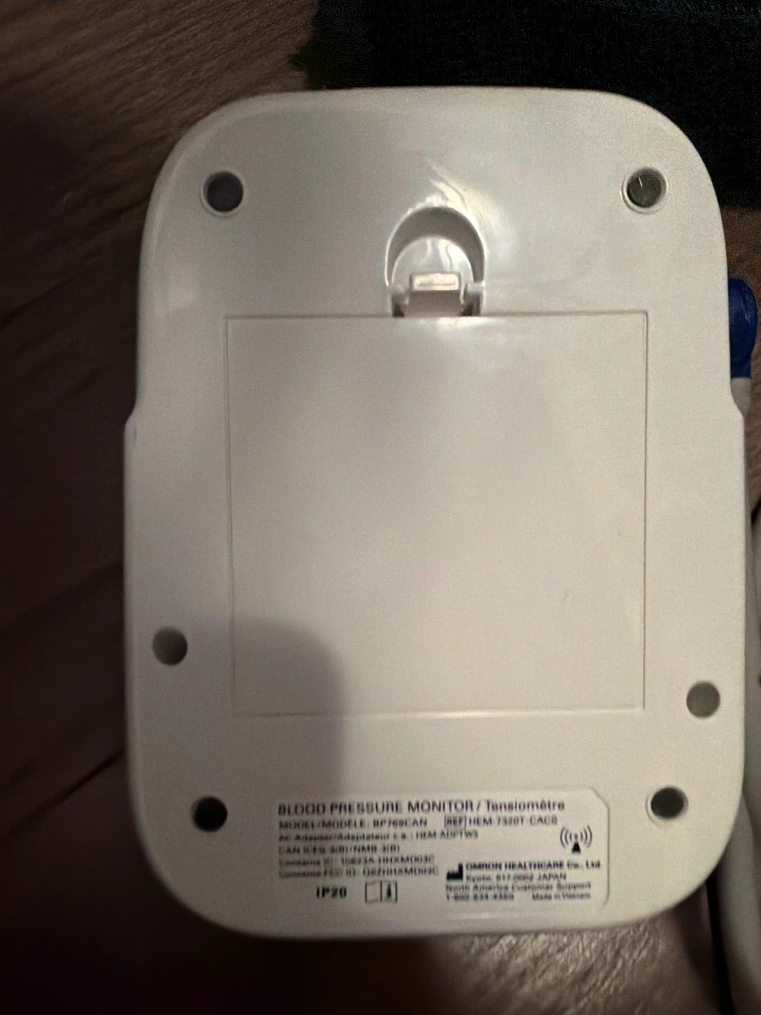 Omron Blood Pressure Monitor with Case - photo 2