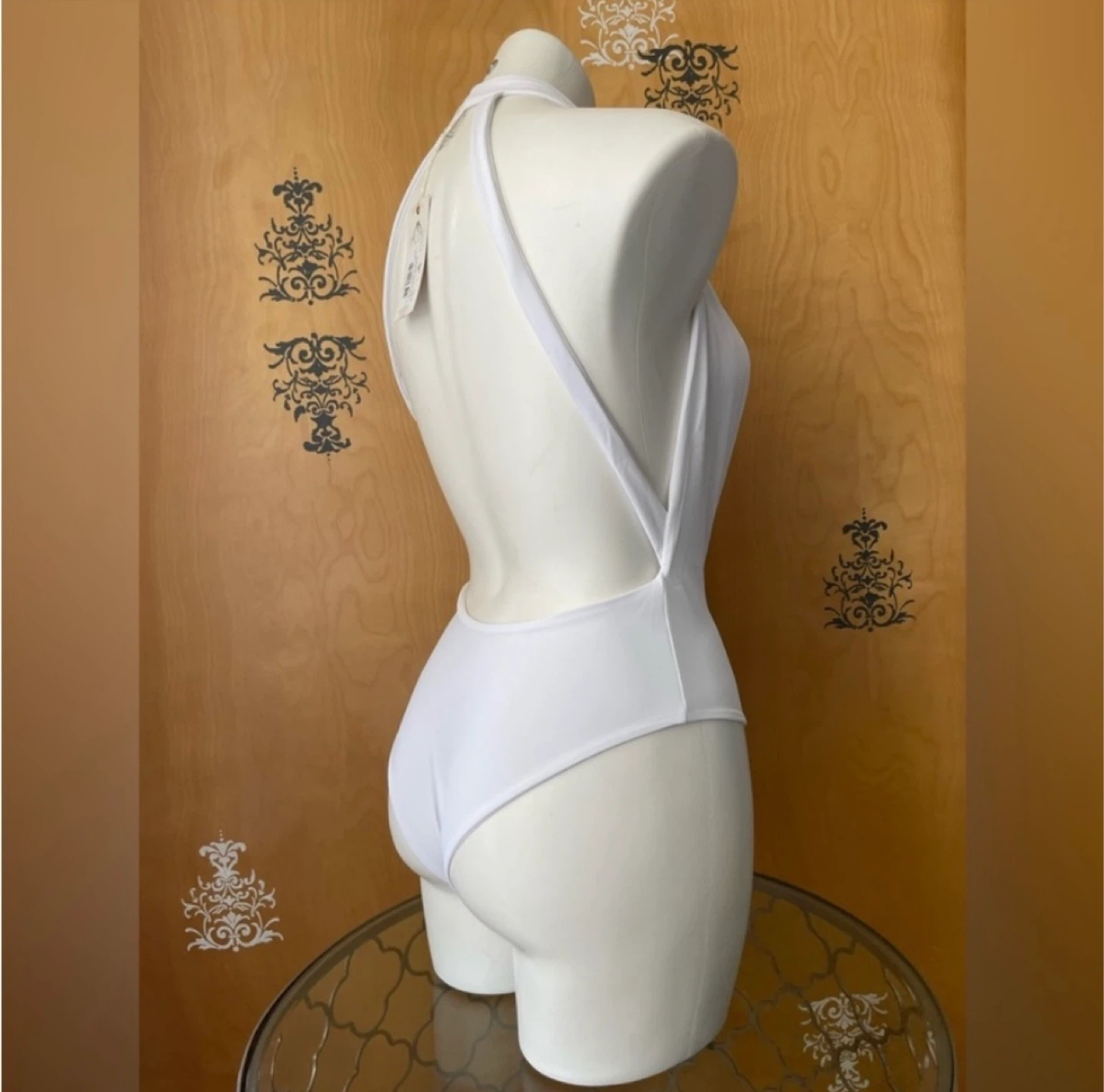 NWT White Halter Neck Monokini Swimsuit Small - photo 5