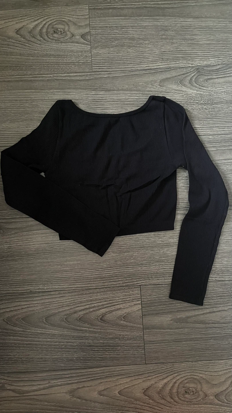 Garage Long Sleeve Crop - photo 2