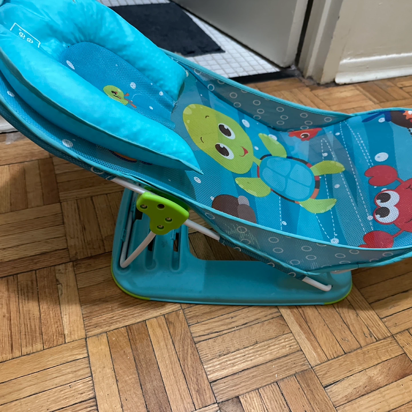 Mee Mee Baby Bather - Excellent Condition! - photo 2