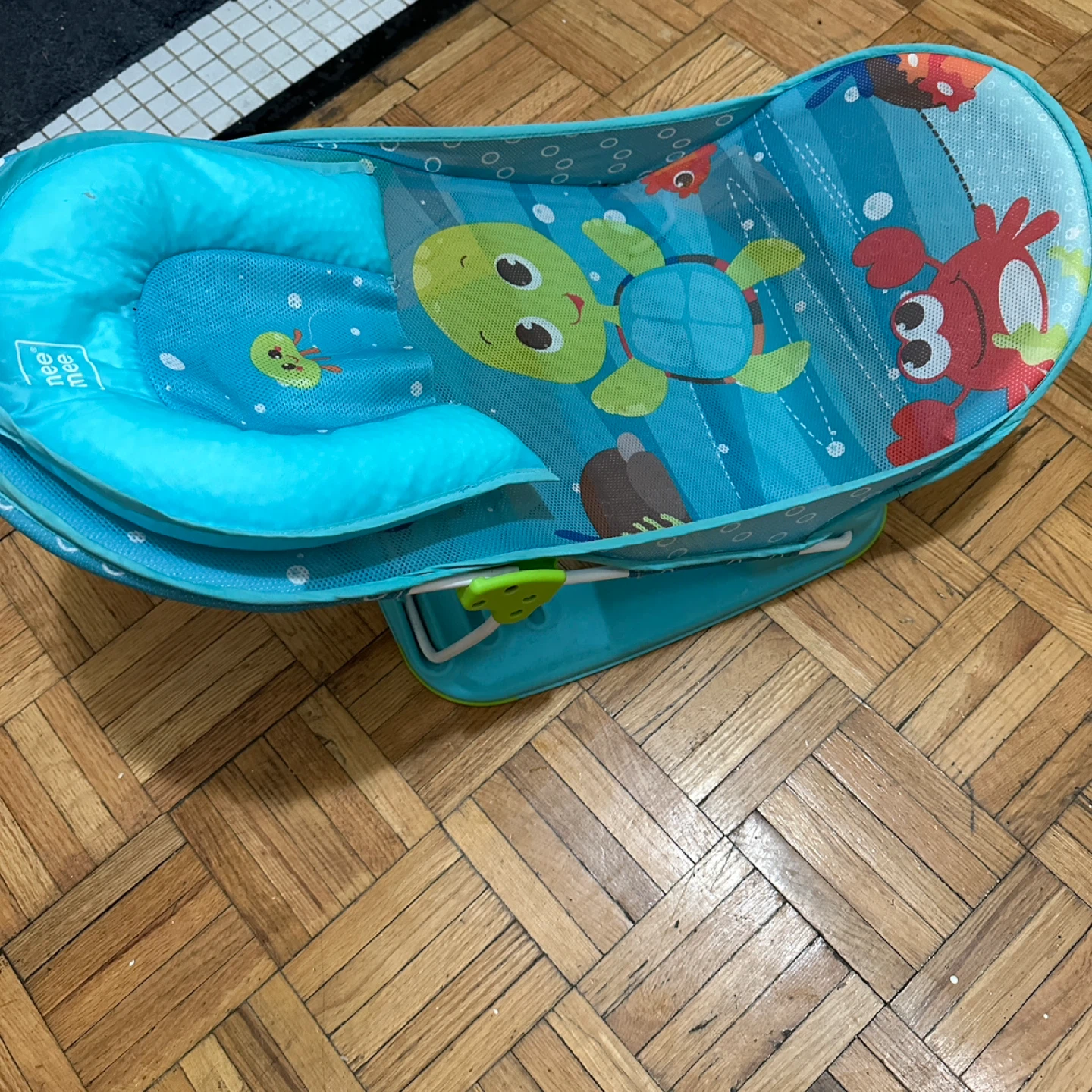 Mee Mee Baby Bather - Excellent Condition! - photo 3