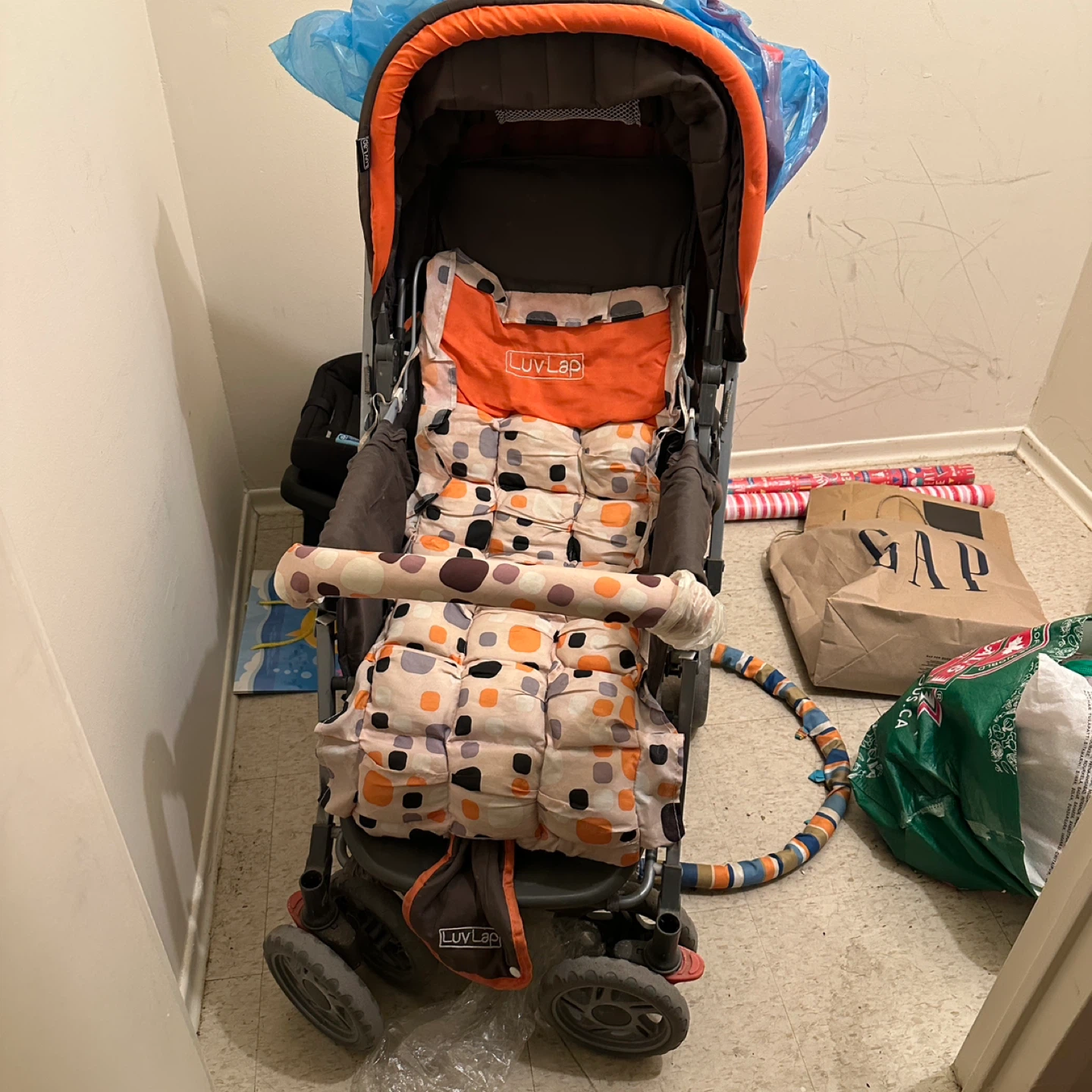 LuvLap Stroller - Orange & Brown - photo 4