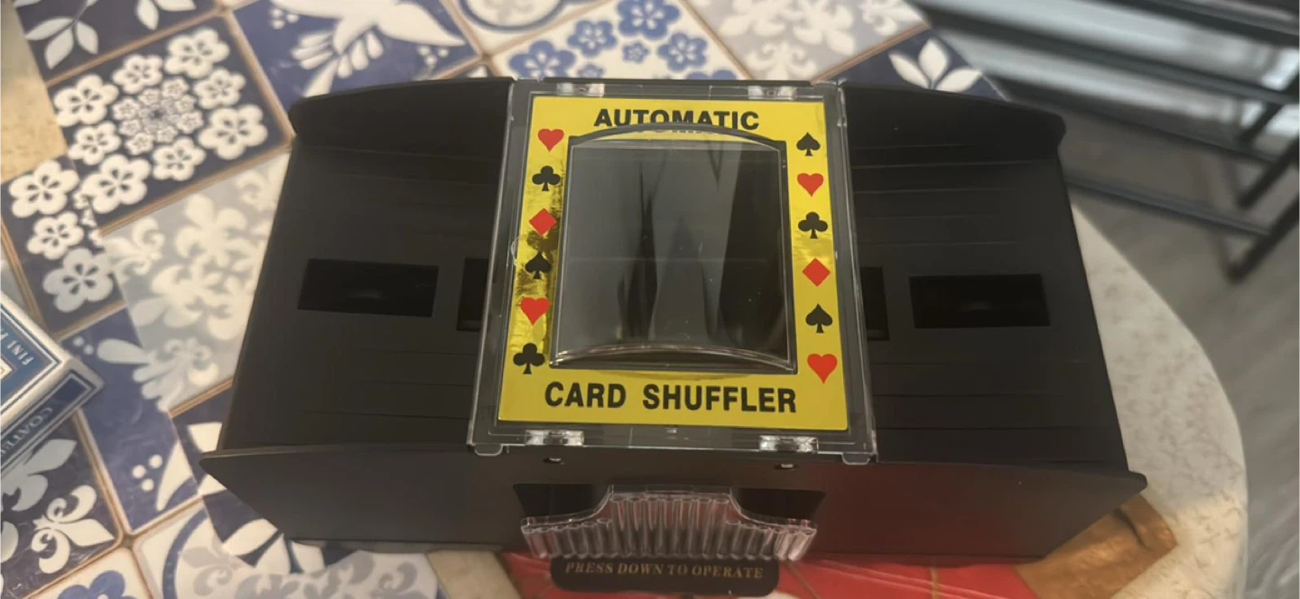Automatic Card Shuffler - 2 Decks - photo 2