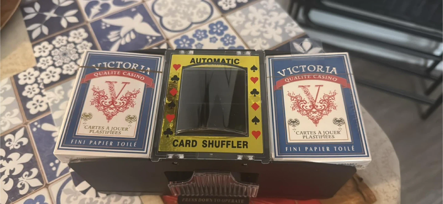 Automatic Card Shuffler - 2 Decks - photo 4