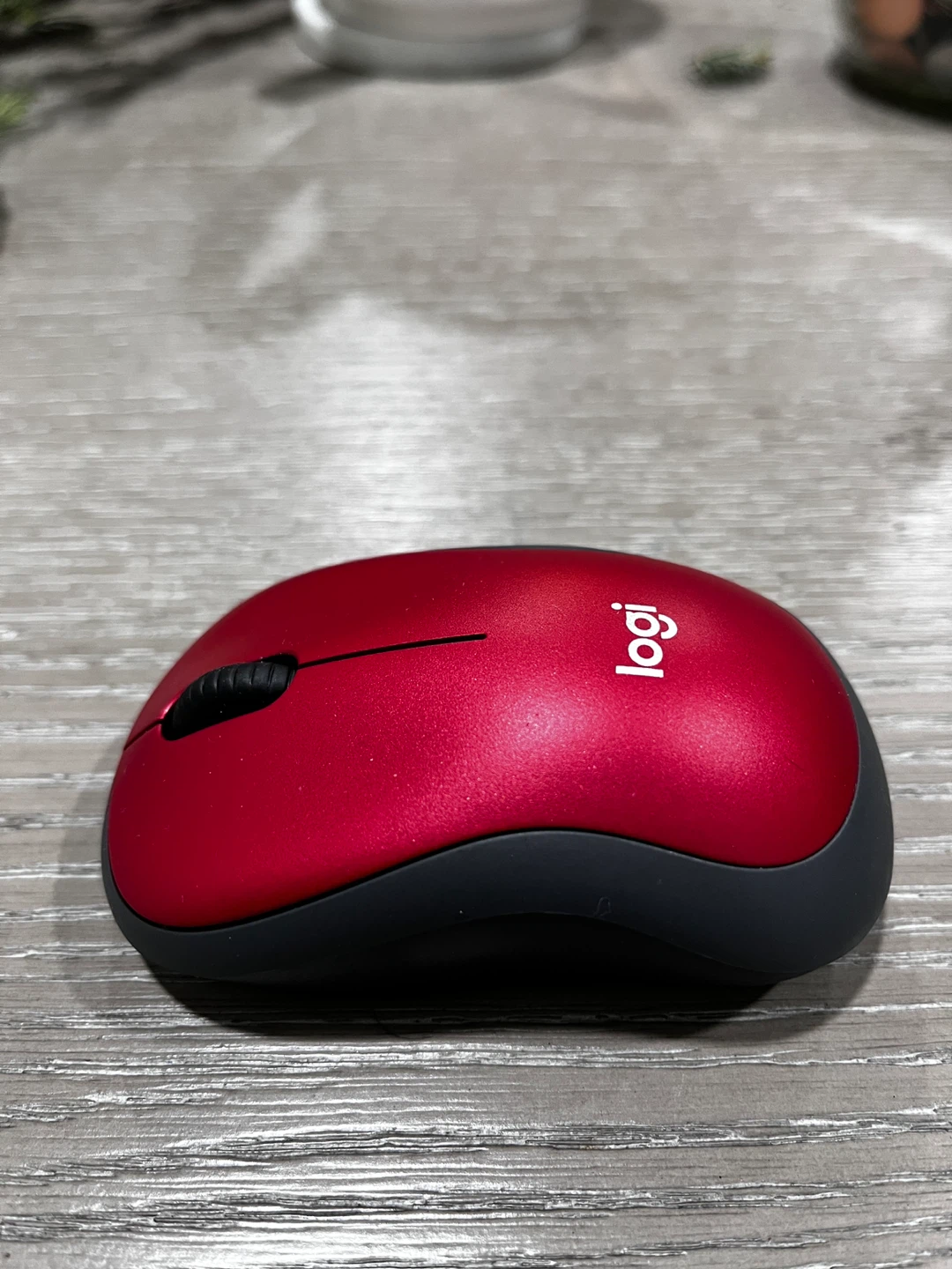 Logitech M185 Wireless Mouse - Red