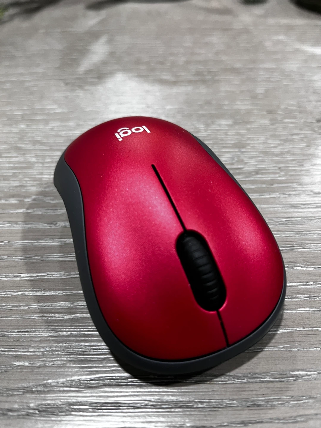 Logitech M185 Wireless Mouse - Red - photo 2