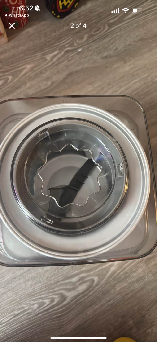 Cuisinart 2Qt Frozen Yogurt & Ice Cream Maker - photo 2
