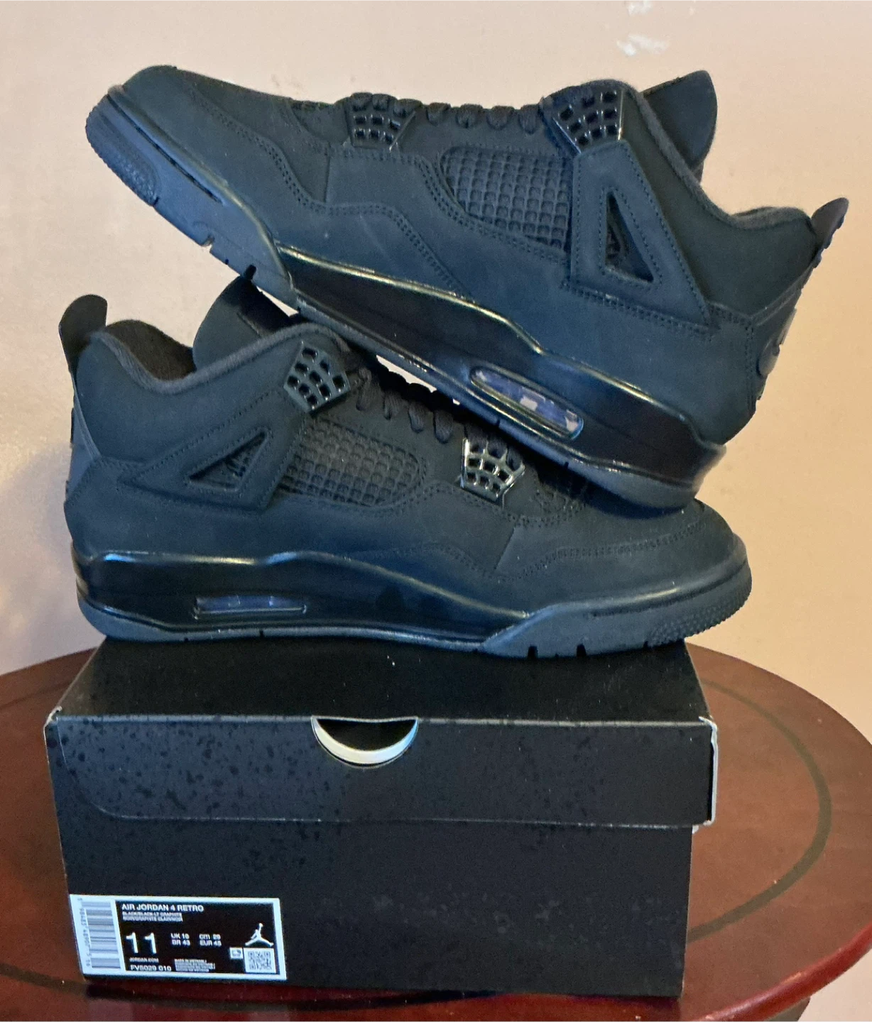 Air Jordan 4 Retro Black Cat (2025) Size 11 DS