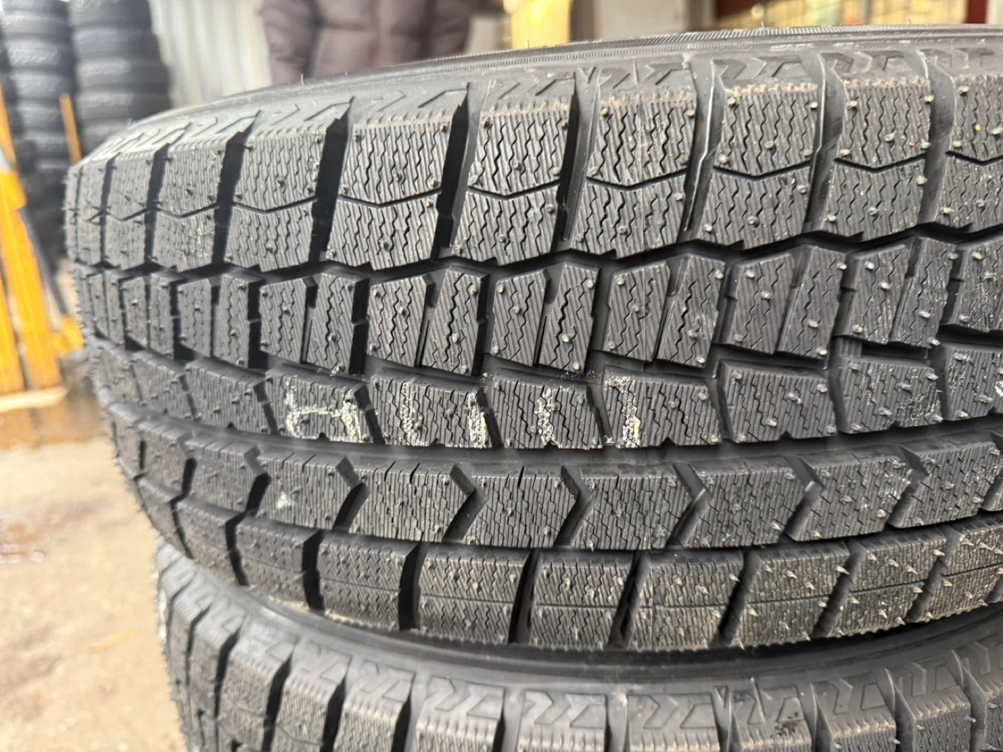 Dunlop Winter Maxx 2 Tires 195/55R16 - photo 4