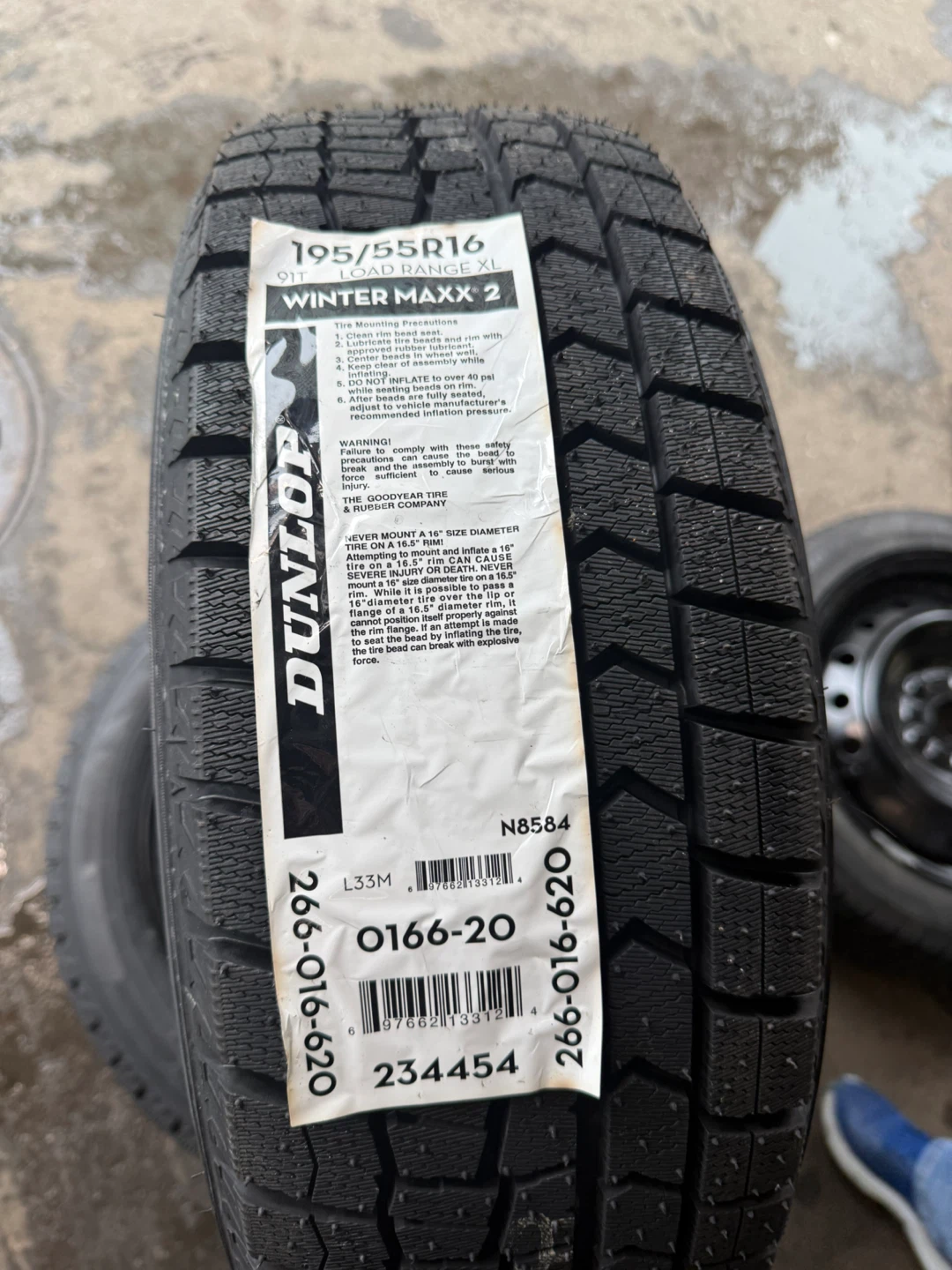 Dunlop Winter Maxx 2 Tires 195/55R16