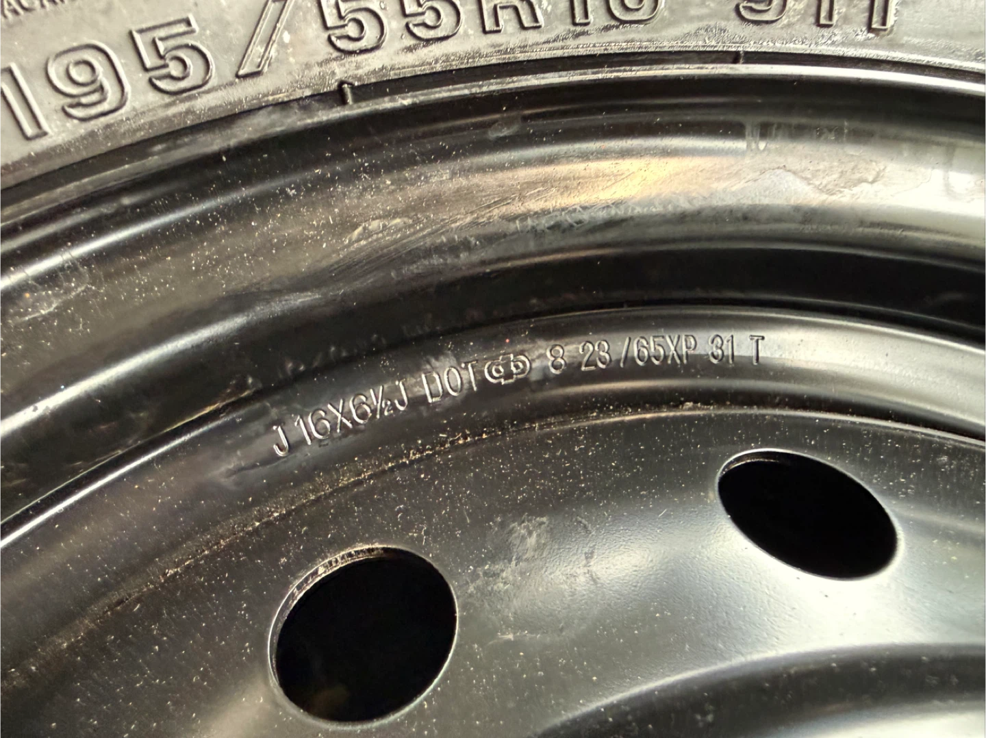 Dunlop Winter Maxx 2 Tires 195/55R16 - photo 2