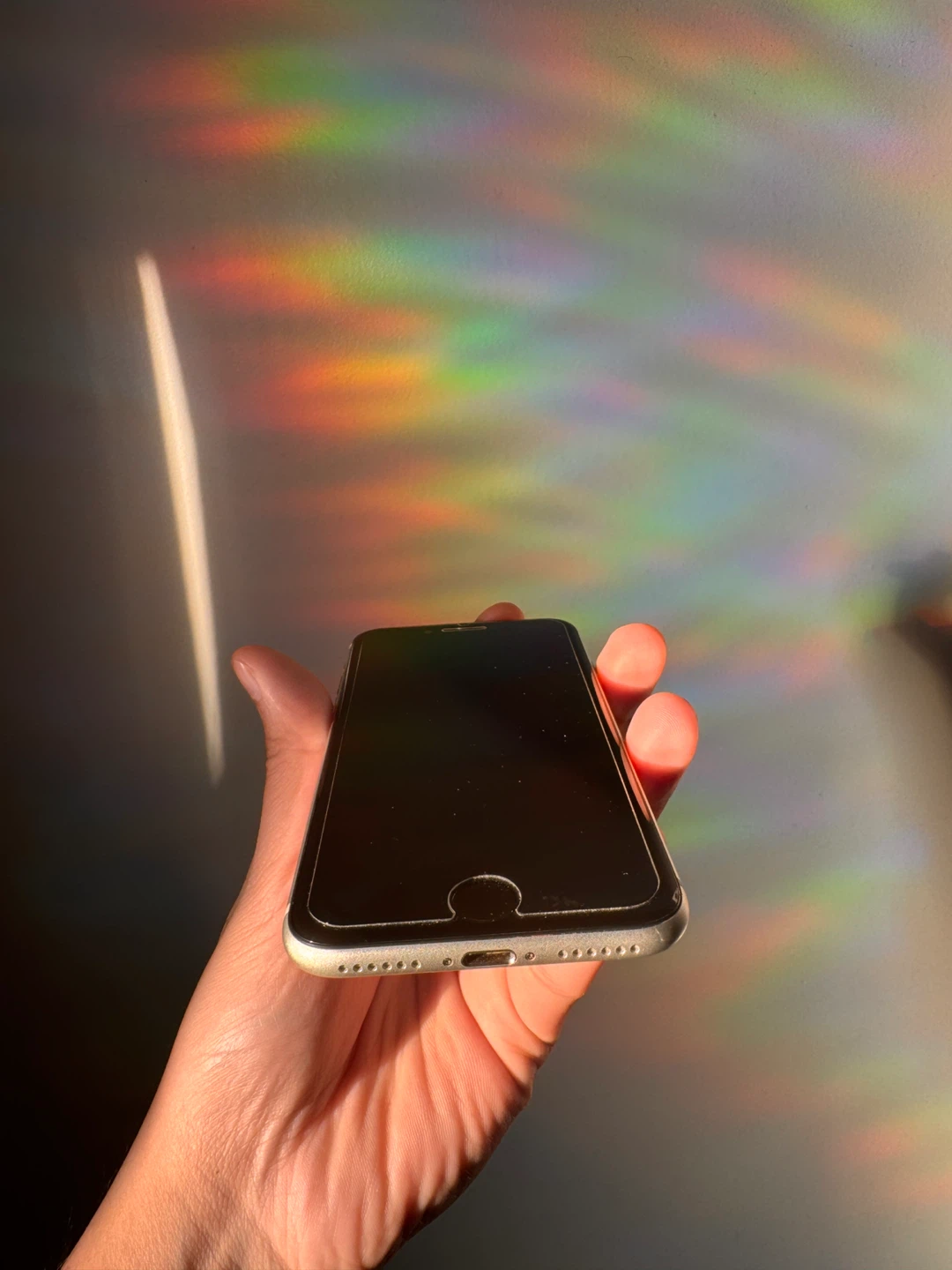 iPhone SE Gen. 3 :  128 GB- 2023 - photo 3