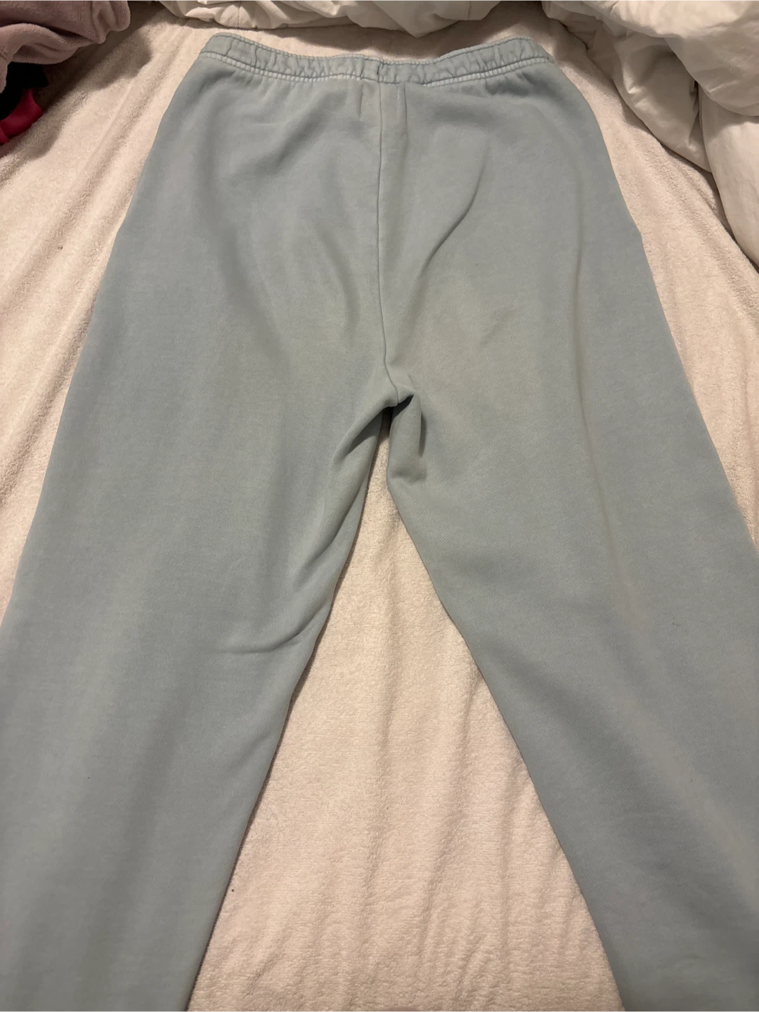 Aritzia MegaFit Sweatpants - Size M - photo 5