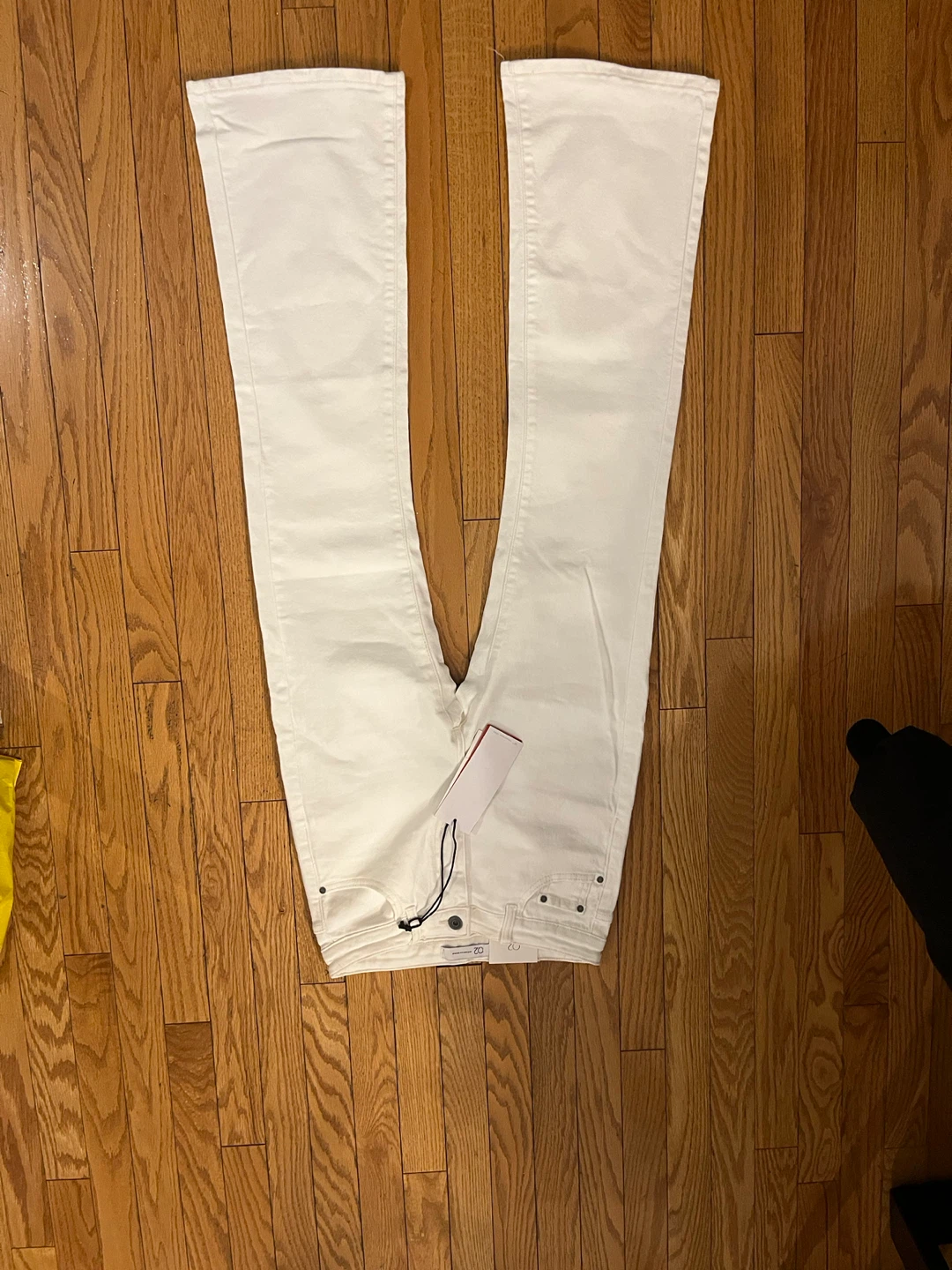 Q2 Premium Denim White Flare Jeans - Size M