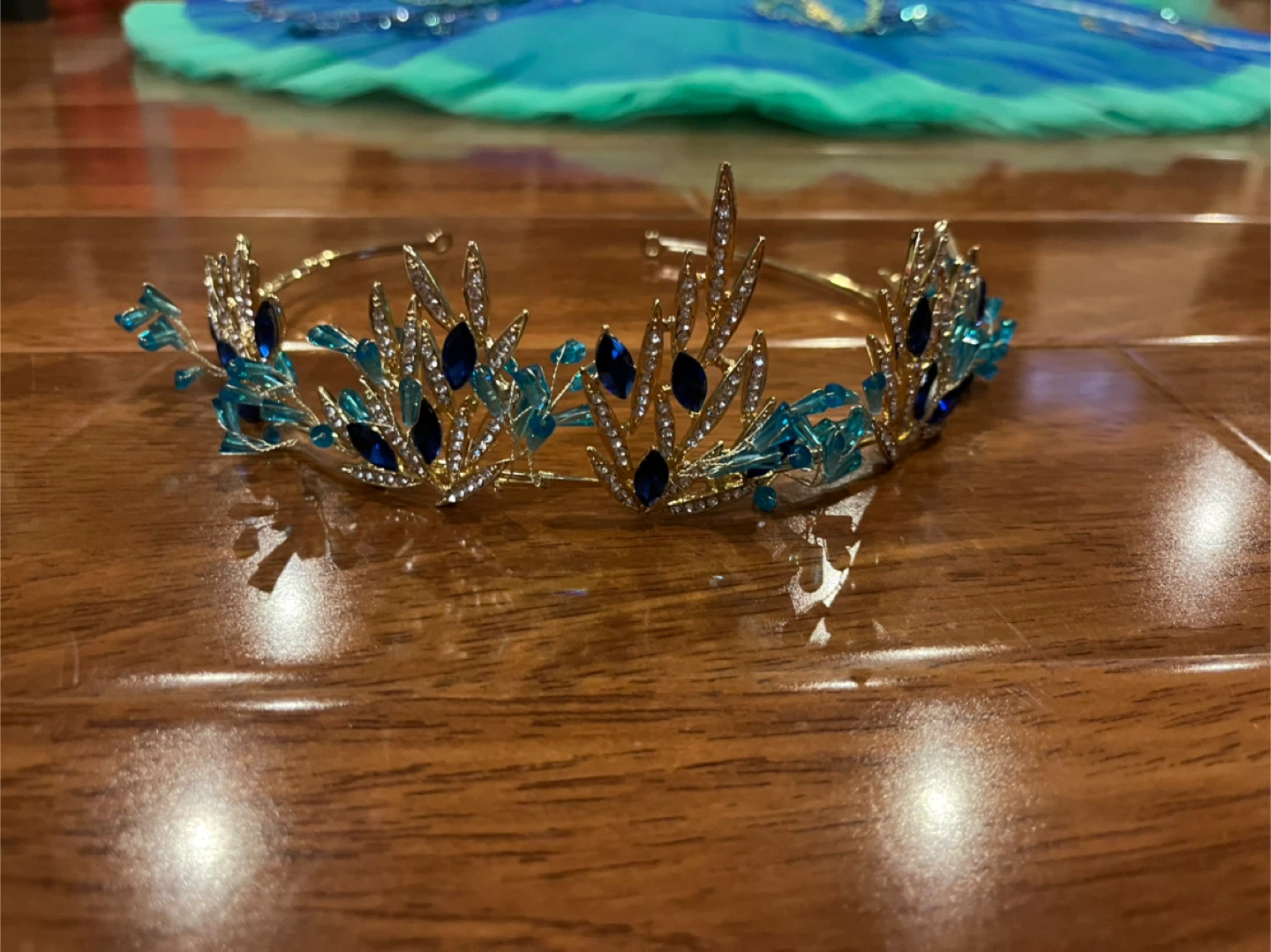 Teal and green dance tutu with matching headpiece - photo 4
