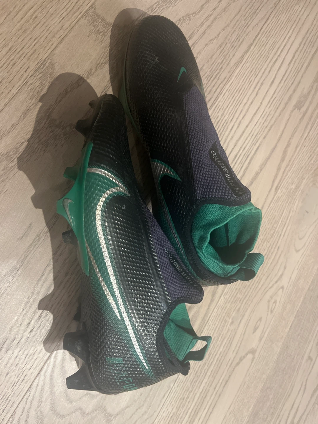 Nike Vapor 15 Pro FG Soccer Cleats - US 7.5